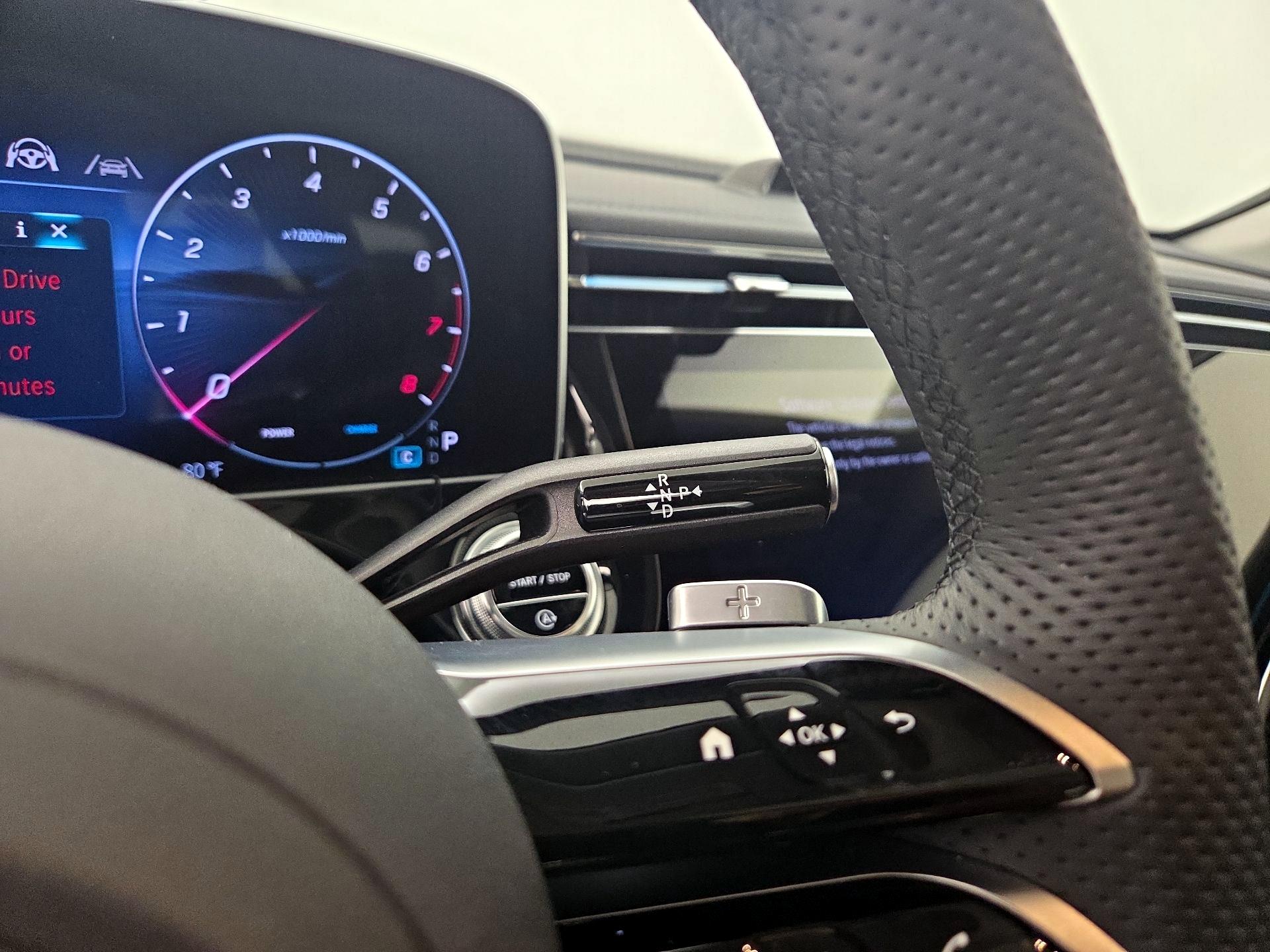 Thumbnail: 2024 Mercedes-Benz E-Class - 18