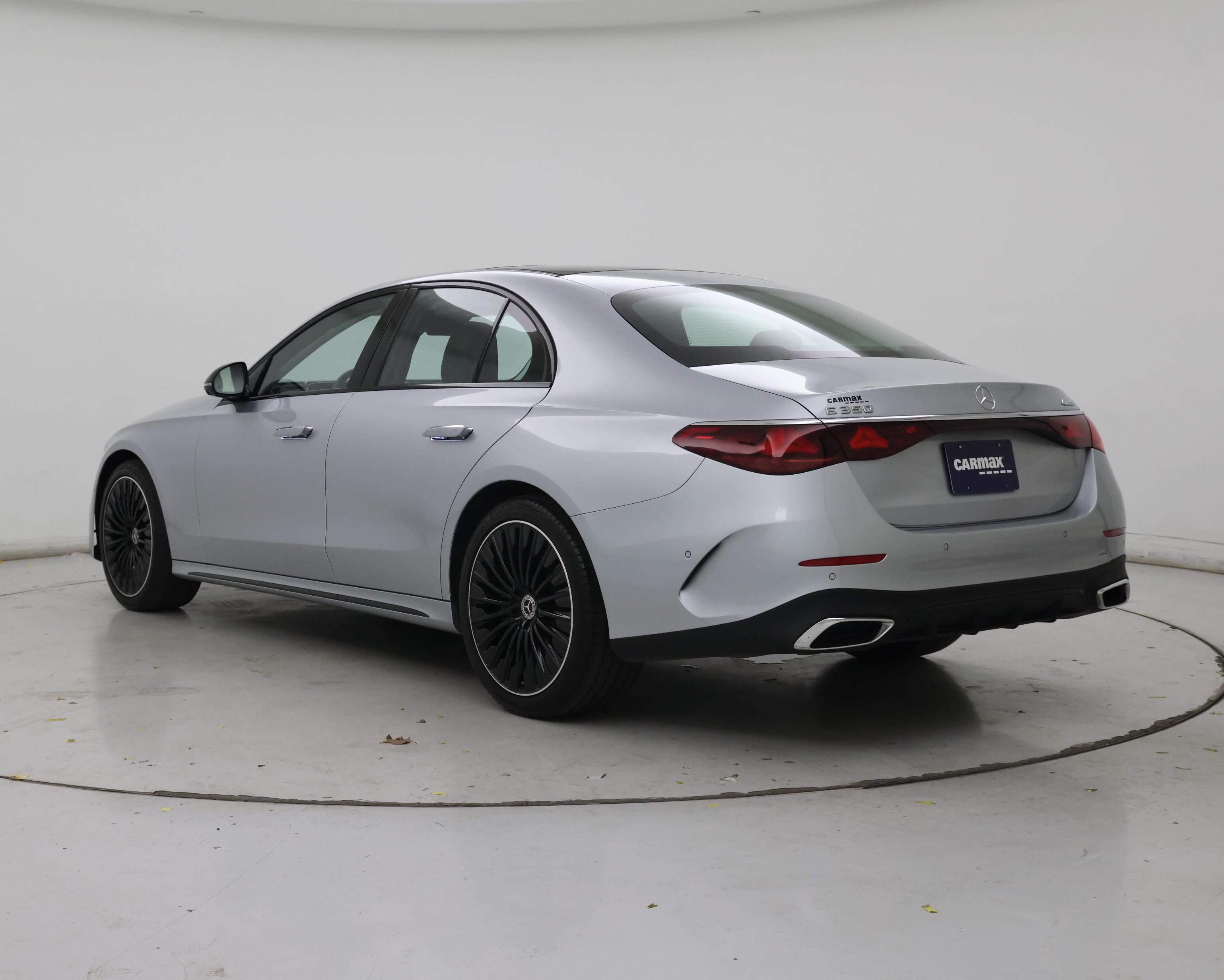 Thumbnail: 2024 Mercedes-Benz E-Class - 2