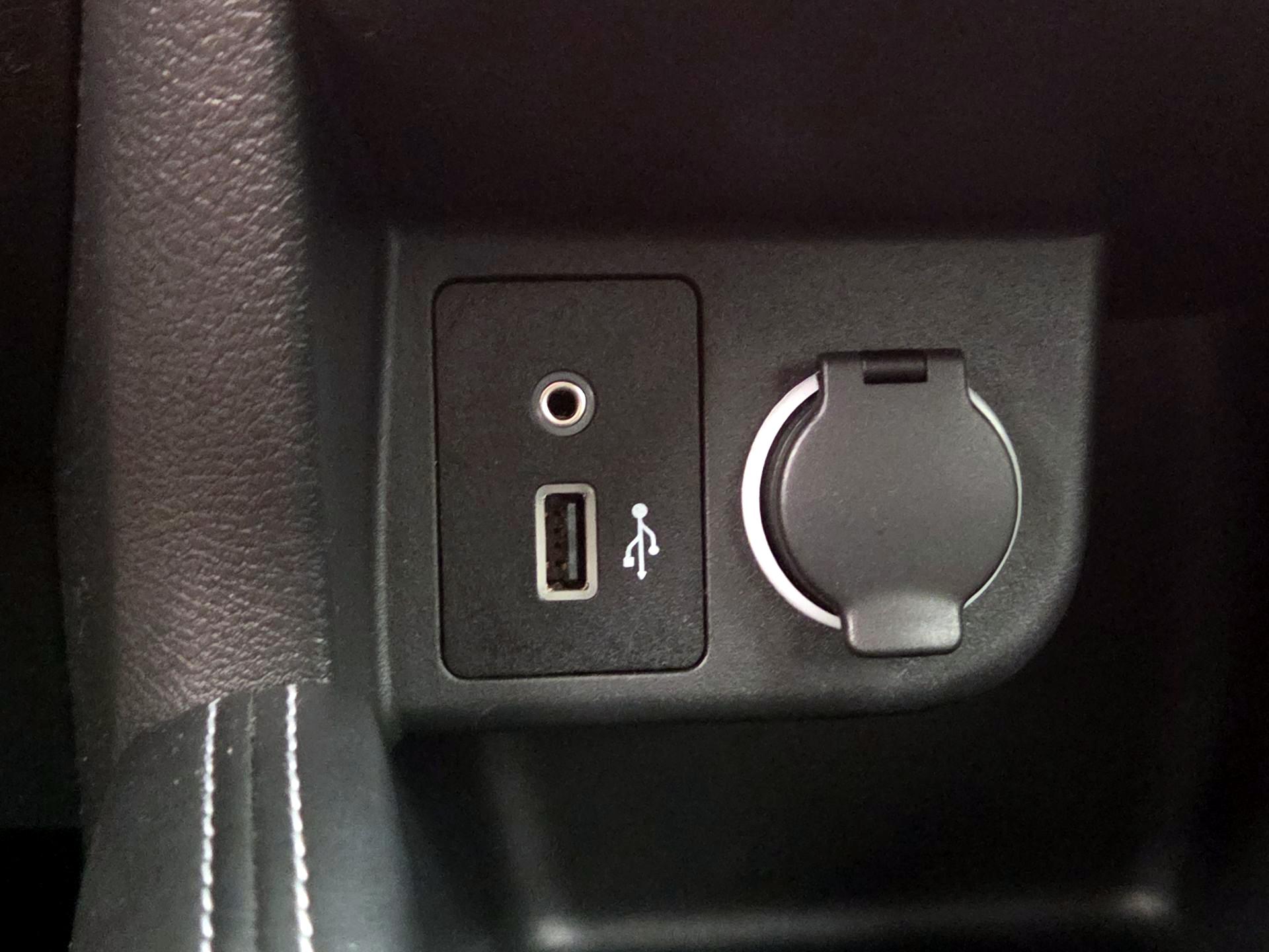 Thumbnail: 2019 Nissan Kicks - 18