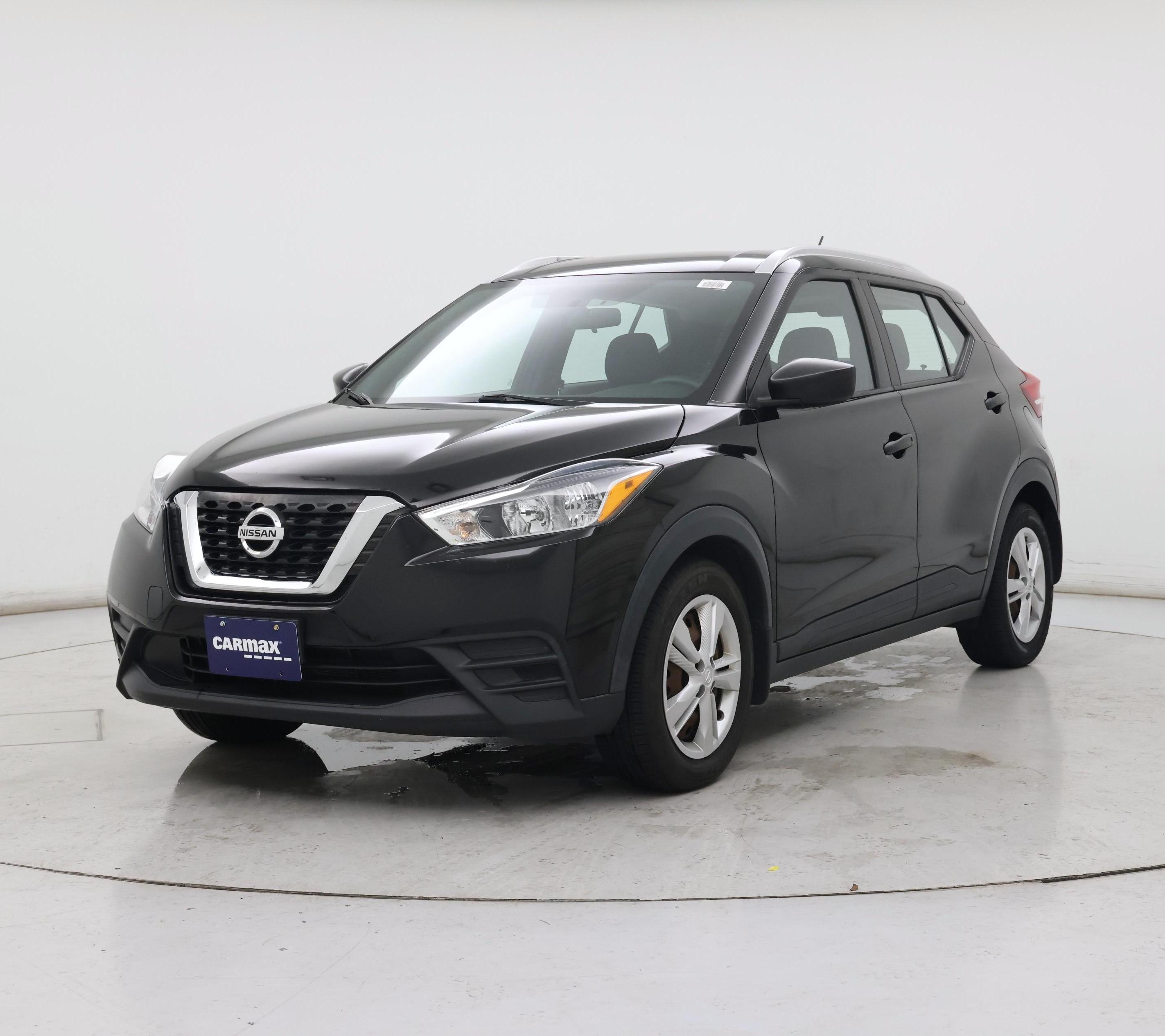 Thumbnail: 2019 Nissan Kicks - 4