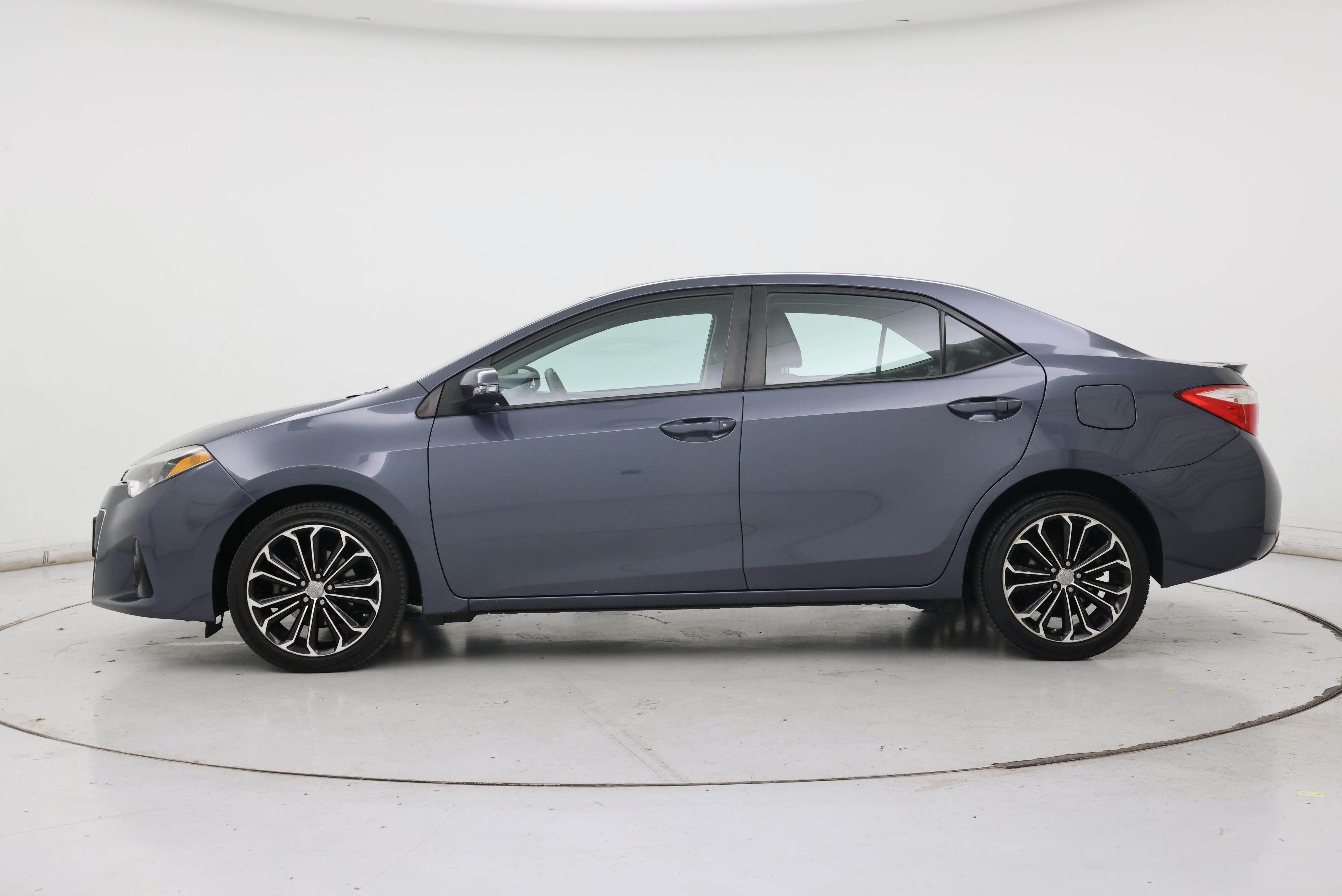 Thumbnail: 2014 Toyota Corolla - 3