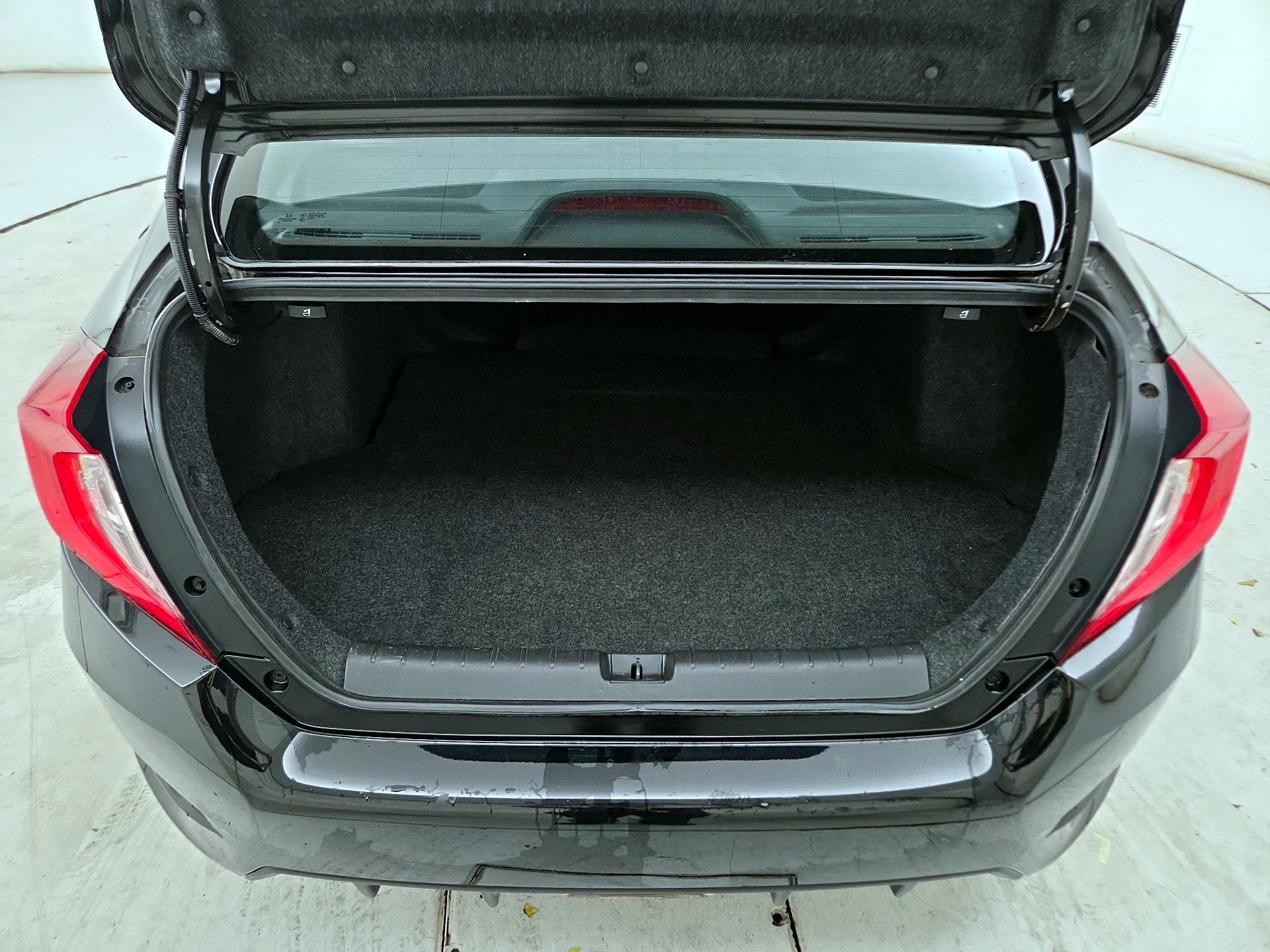 Thumbnail: 2020 Honda Civic - 20