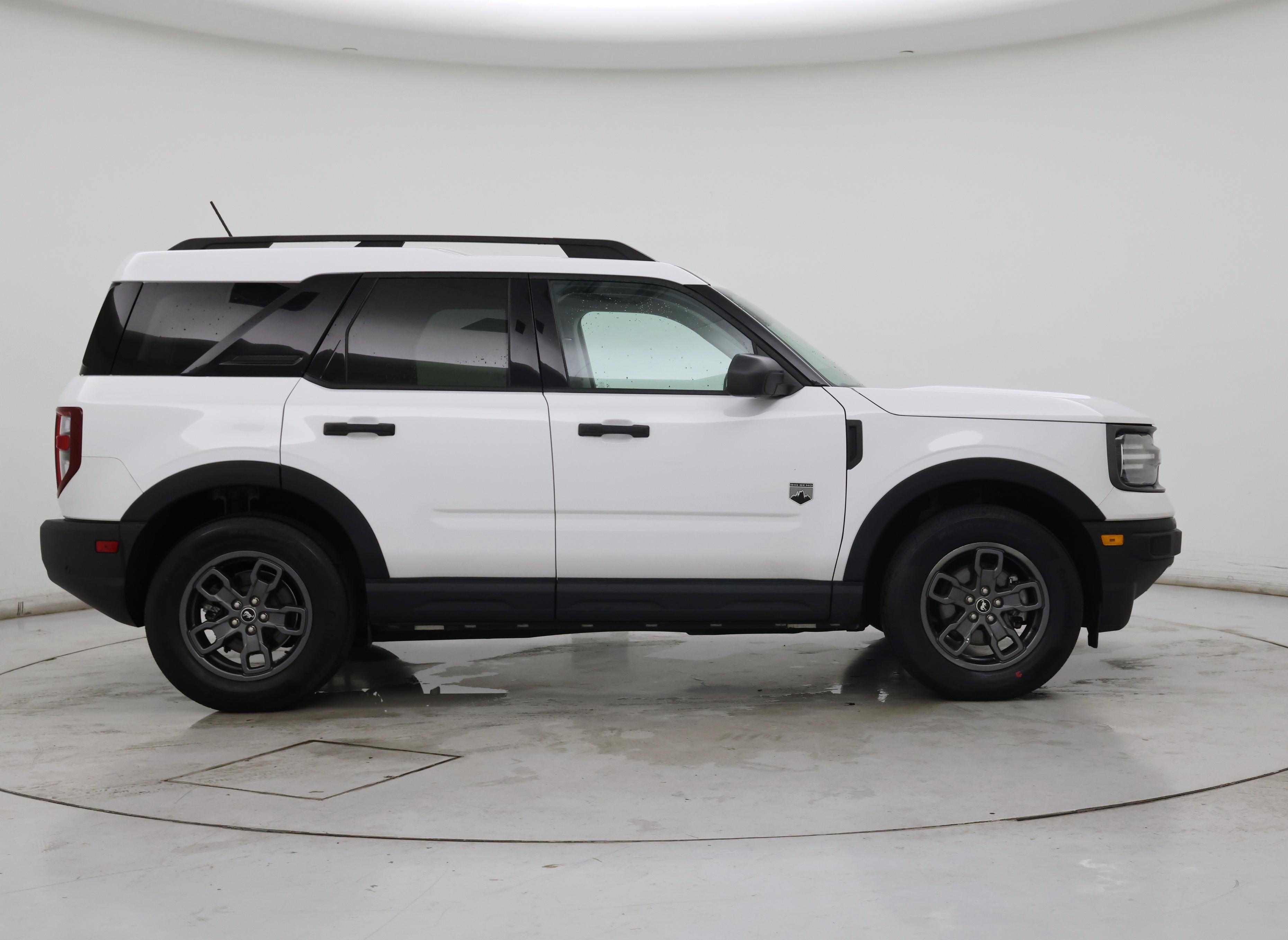 Thumbnail: 2023 Ford Bronco Sport - 7
