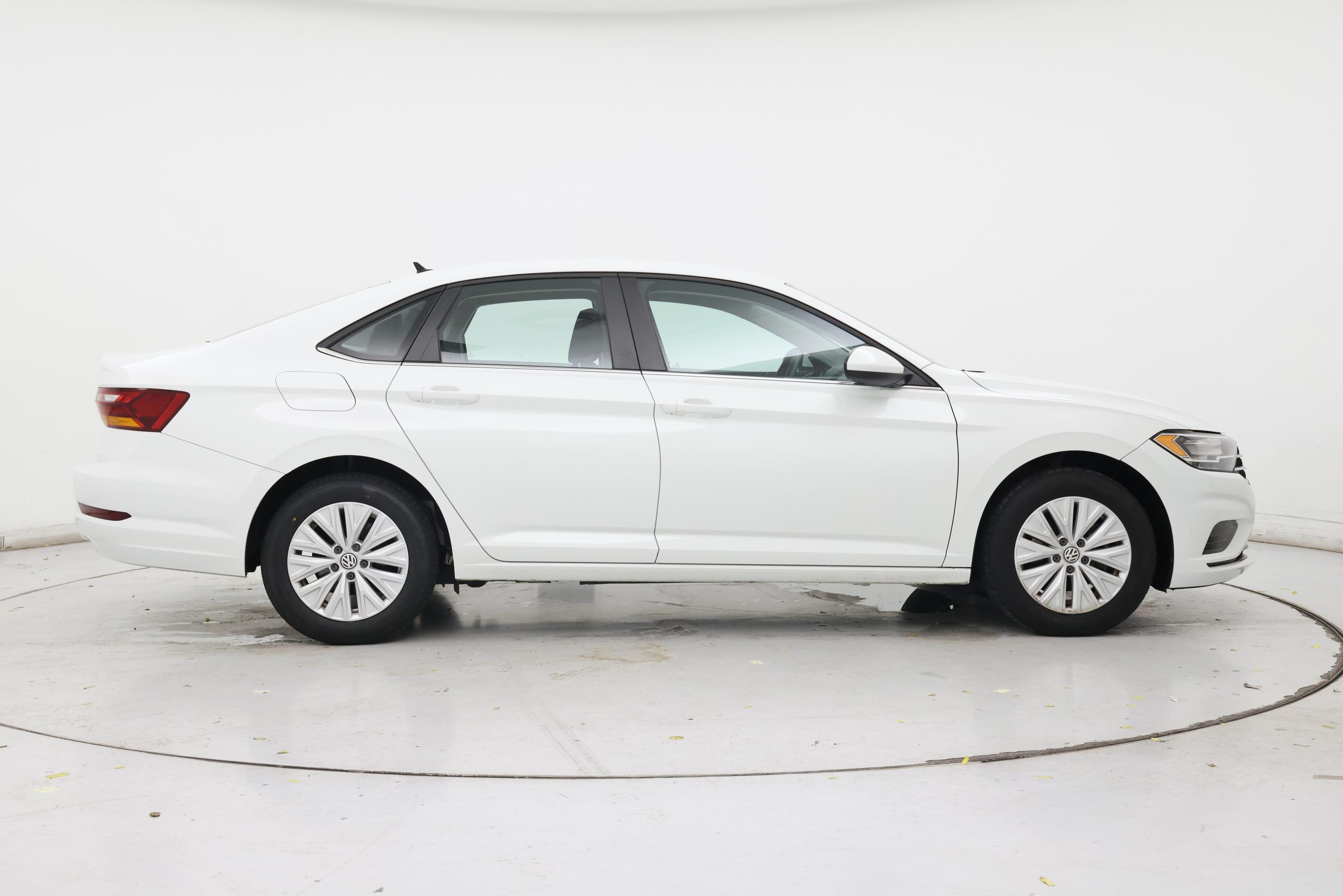 Thumbnail: 2019 Volkswagen Jetta - 7