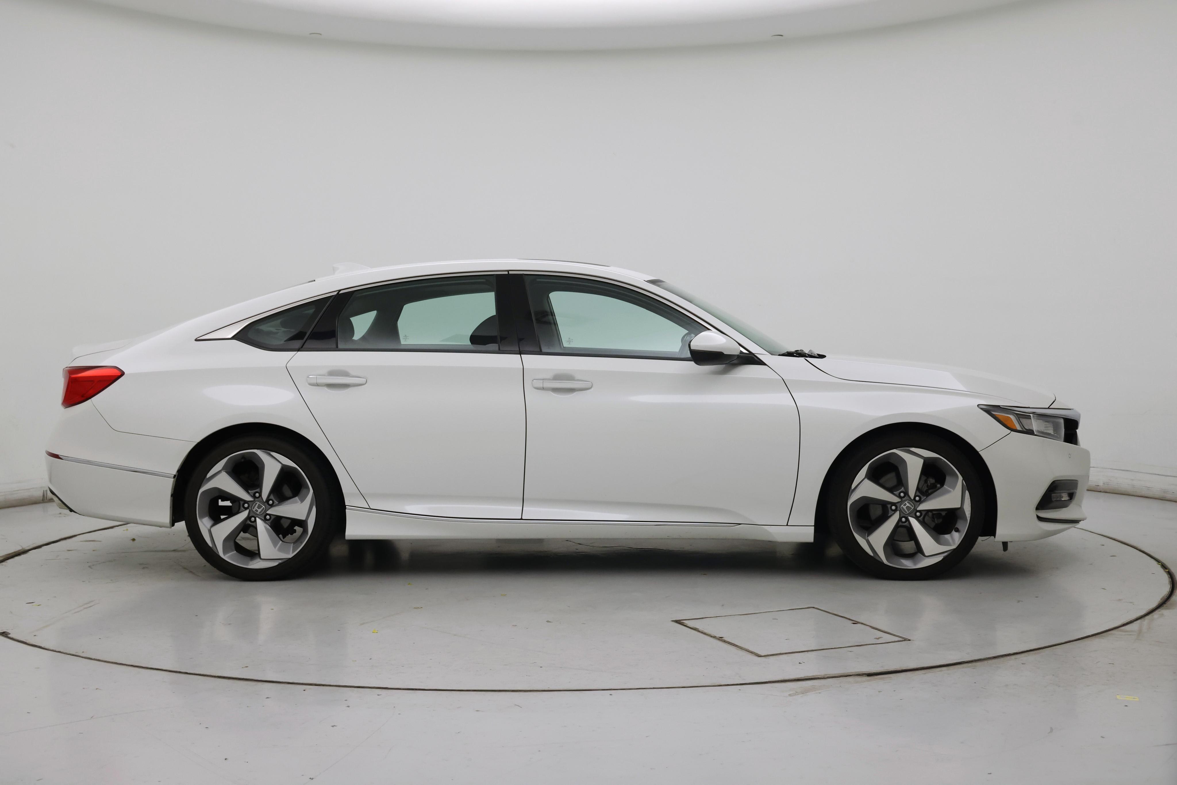 Thumbnail: 2018 Honda Accord - 7