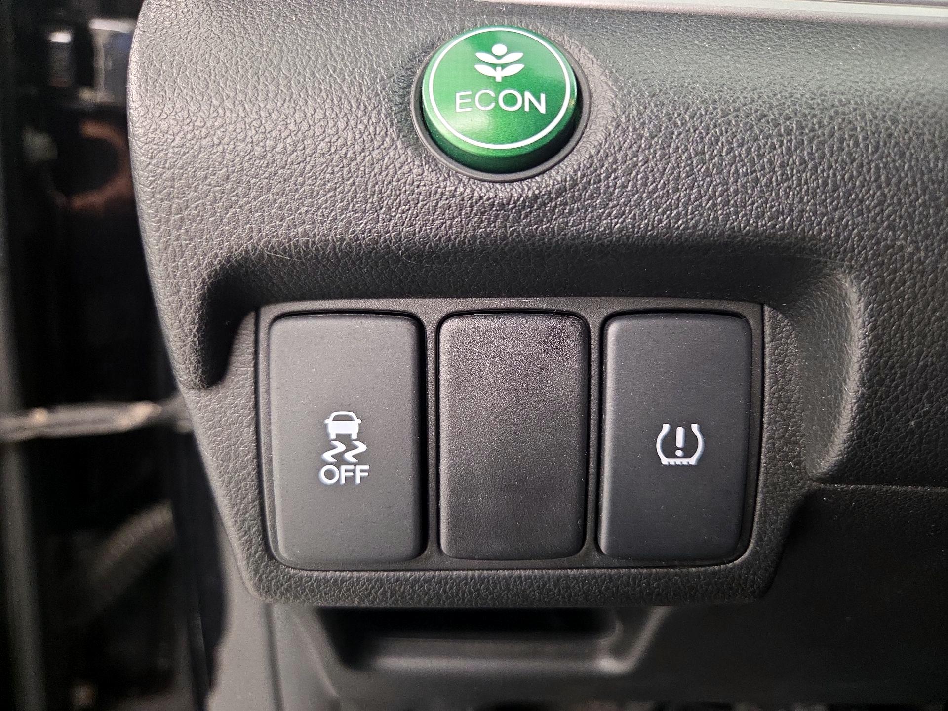 Thumbnail: 2015 Honda CR-V - 13