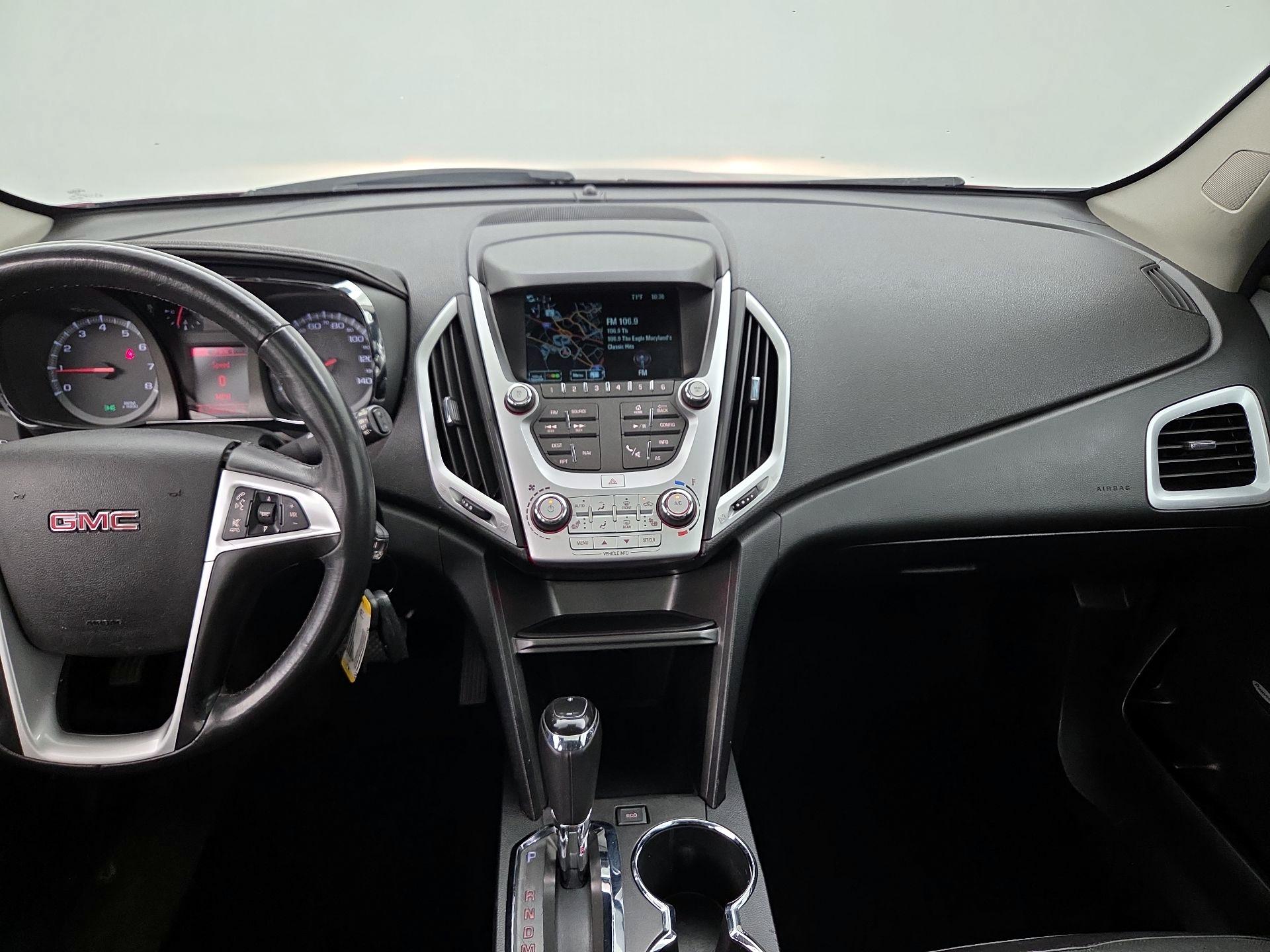 Thumbnail: 2017 GMC Terrain - 9