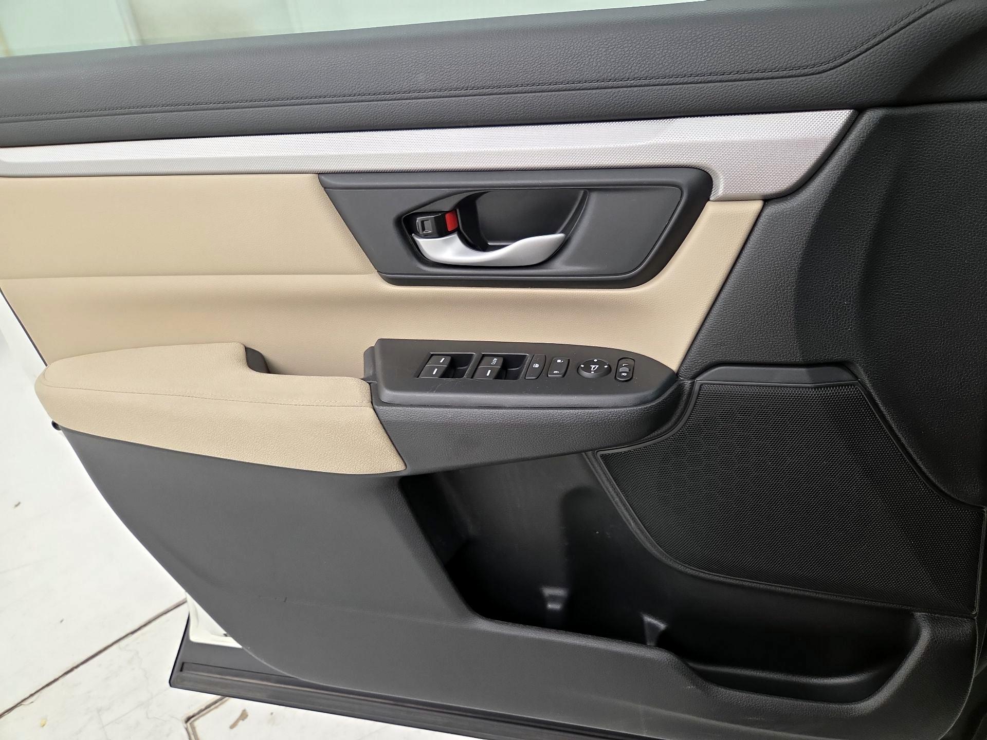 Thumbnail: 2018 Honda CR-V - 12