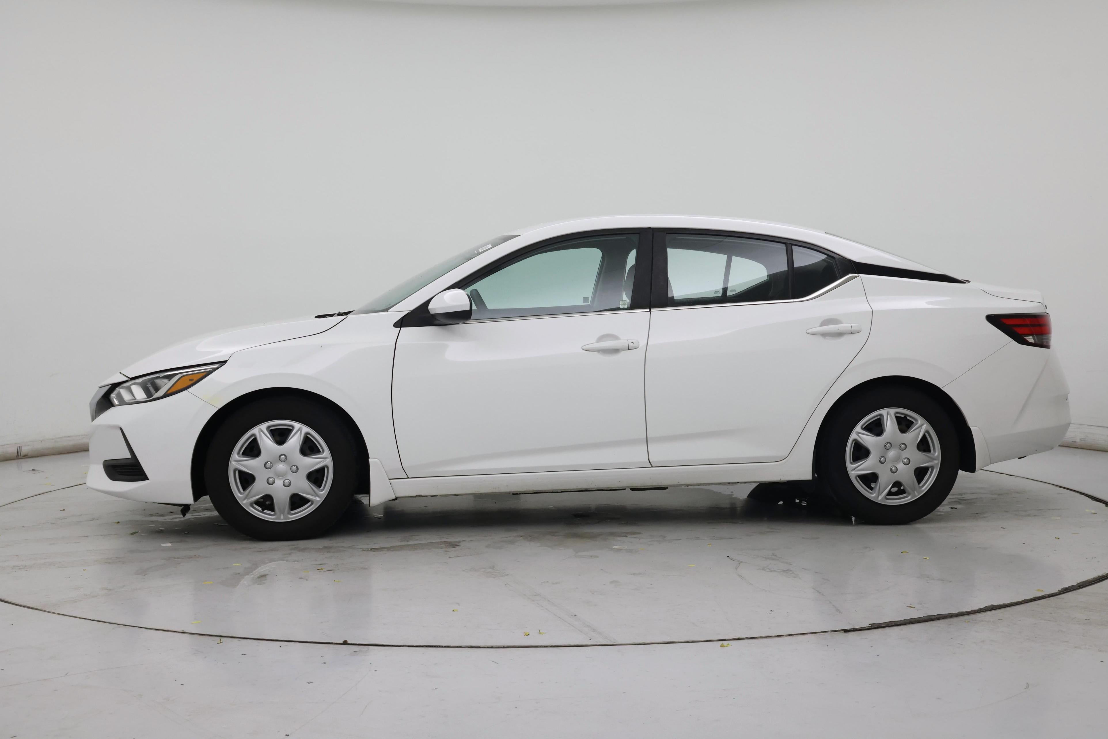 Thumbnail: 2021 Nissan Sentra - 3
