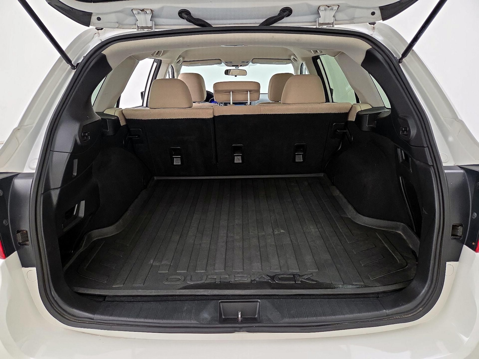 2016 Subaru Outback Premium - Photo 21
