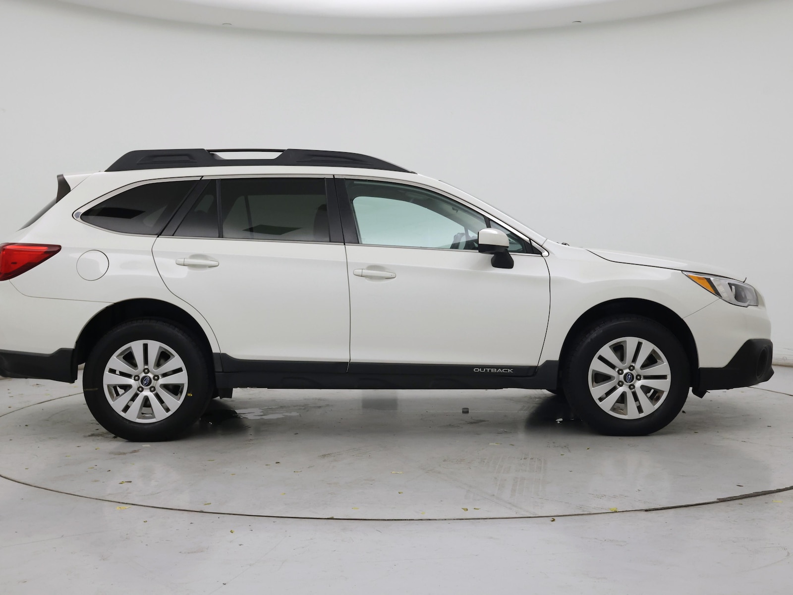 2016 Subaru Outback Premium - Photo 8