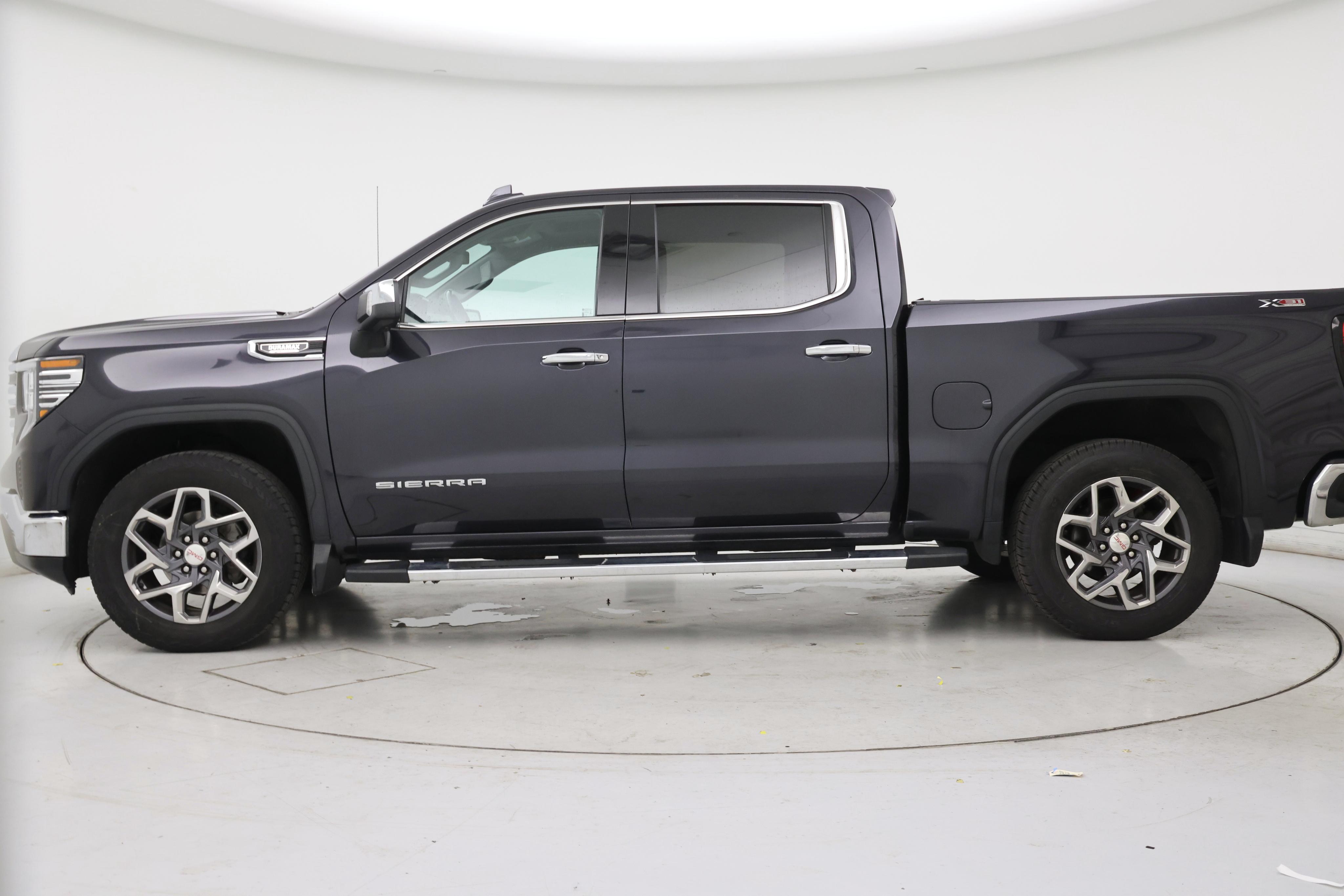 Thumbnail: 2022 GMC Sierra 1500 - 3