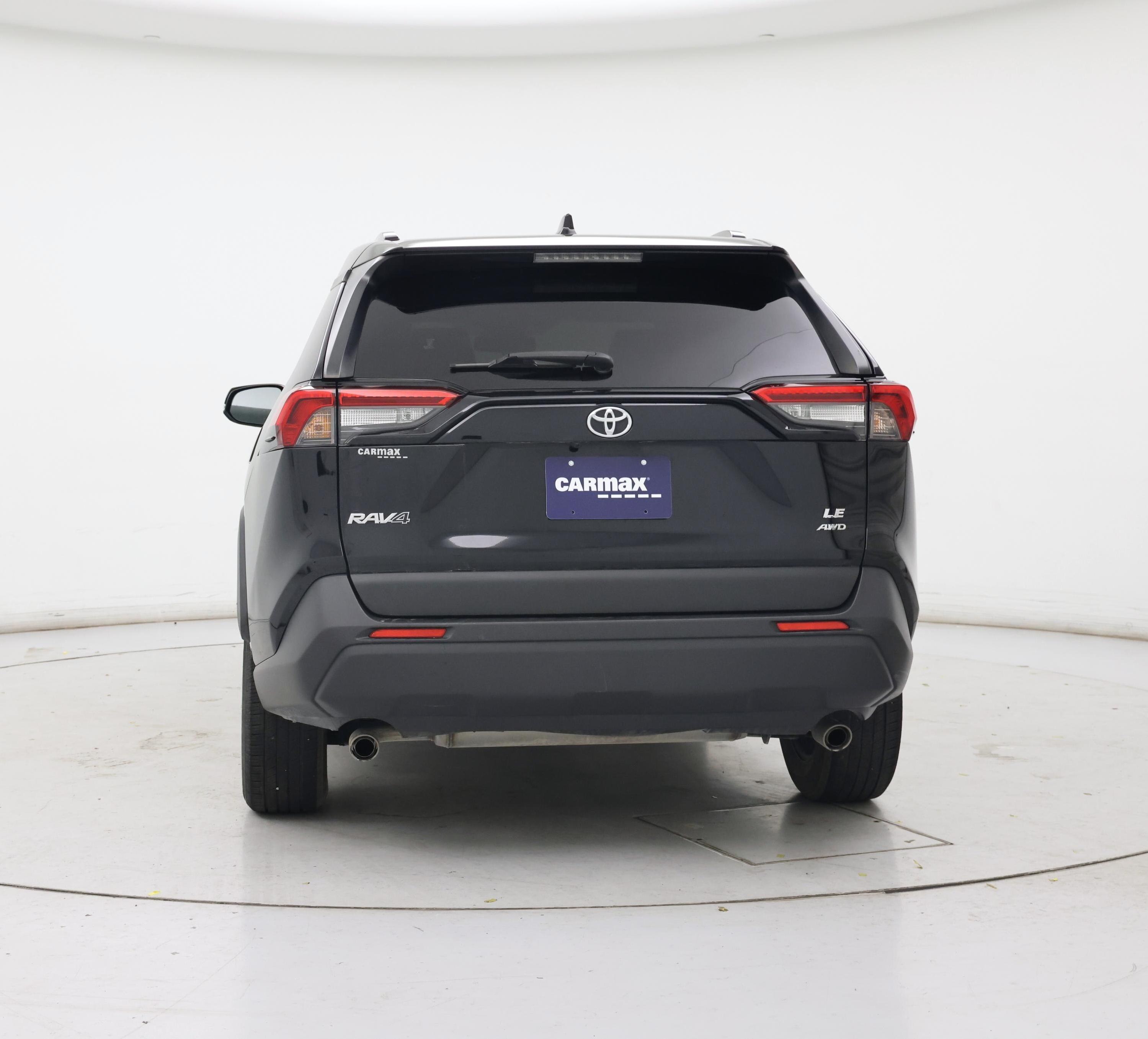 Thumbnail: 2019 Toyota RAV4 - 6