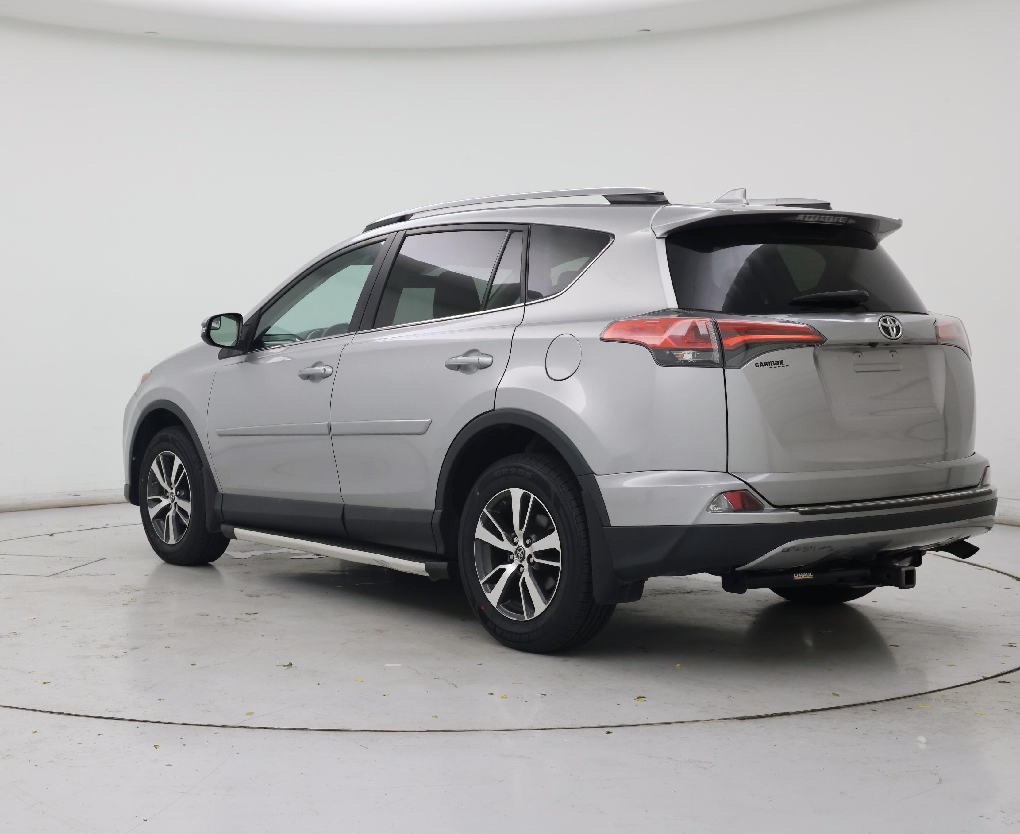 Thumbnail: 2017 Toyota RAV4 - 2