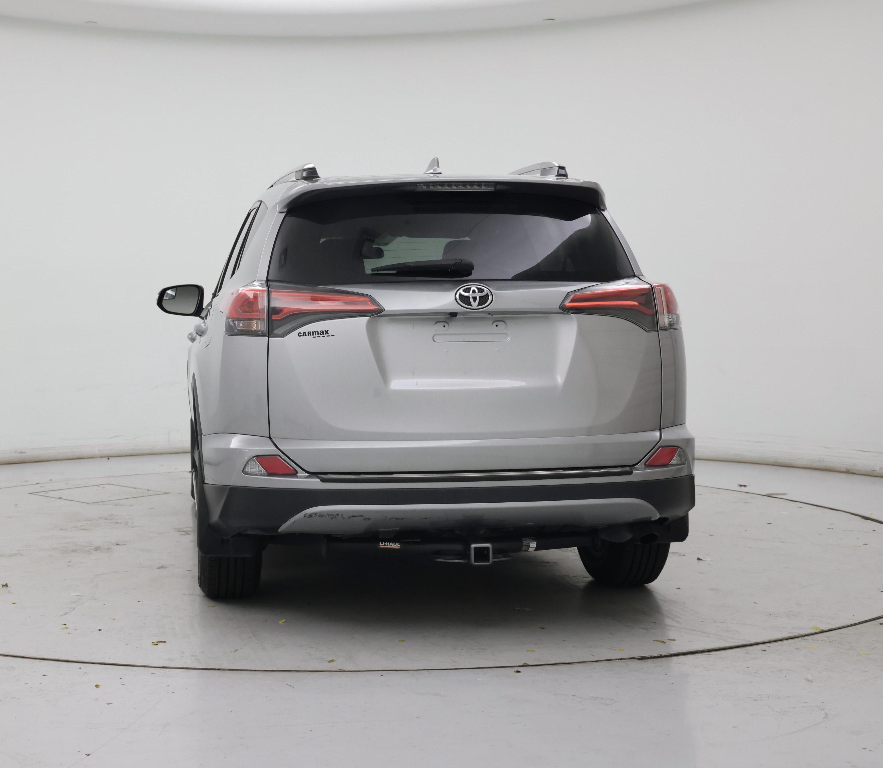 Thumbnail: 2017 Toyota RAV4 - 6