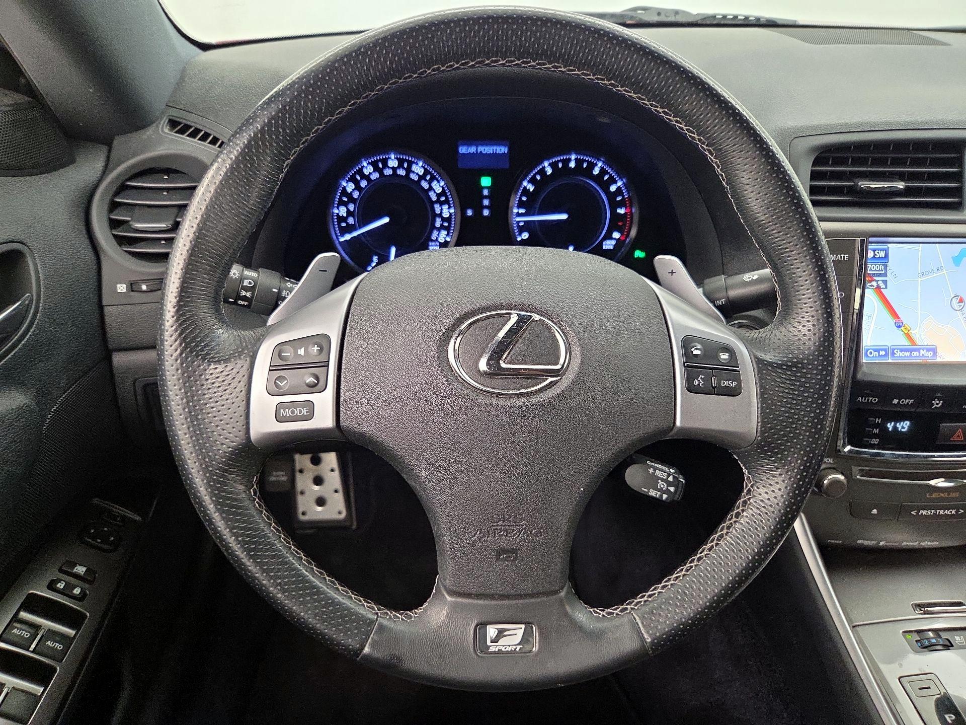 Thumbnail: 2015 Lexus IS - 10