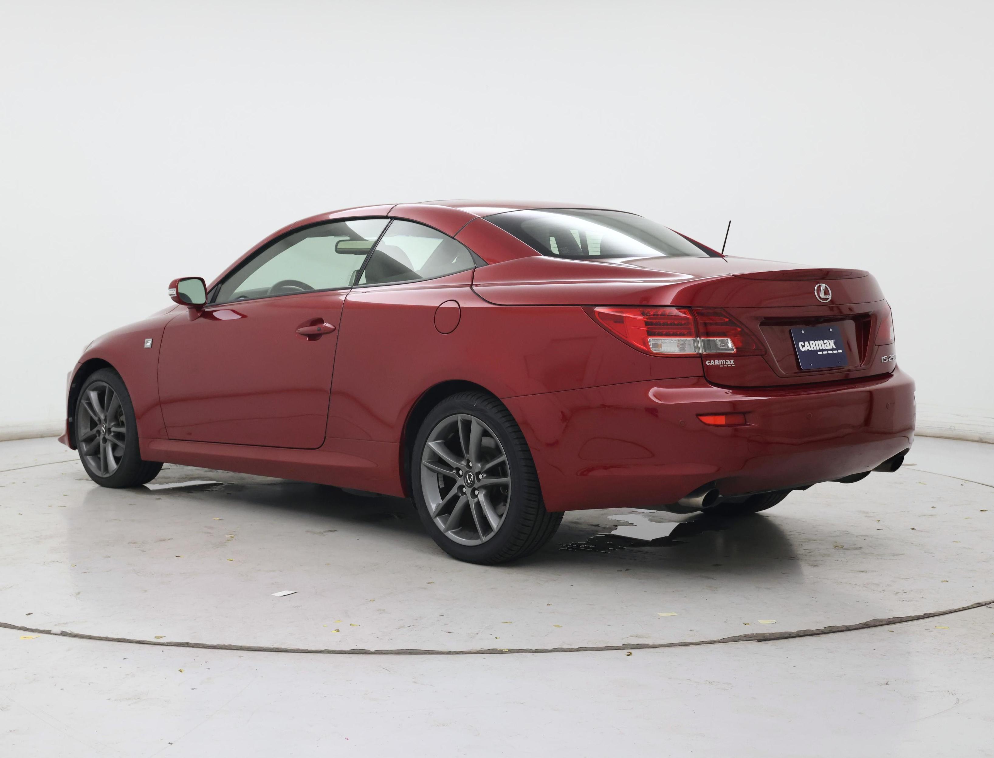 Thumbnail: 2015 Lexus IS - 2