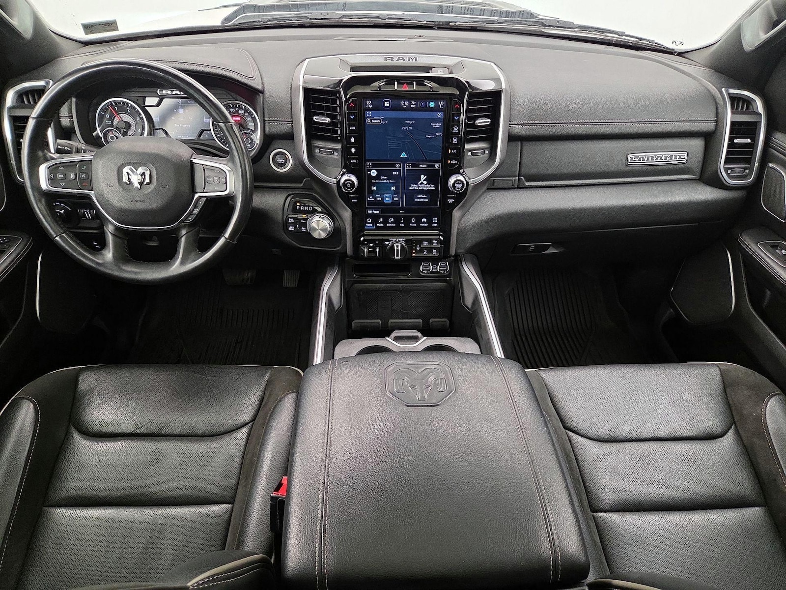 Apple CarPlay® & Android Auto™