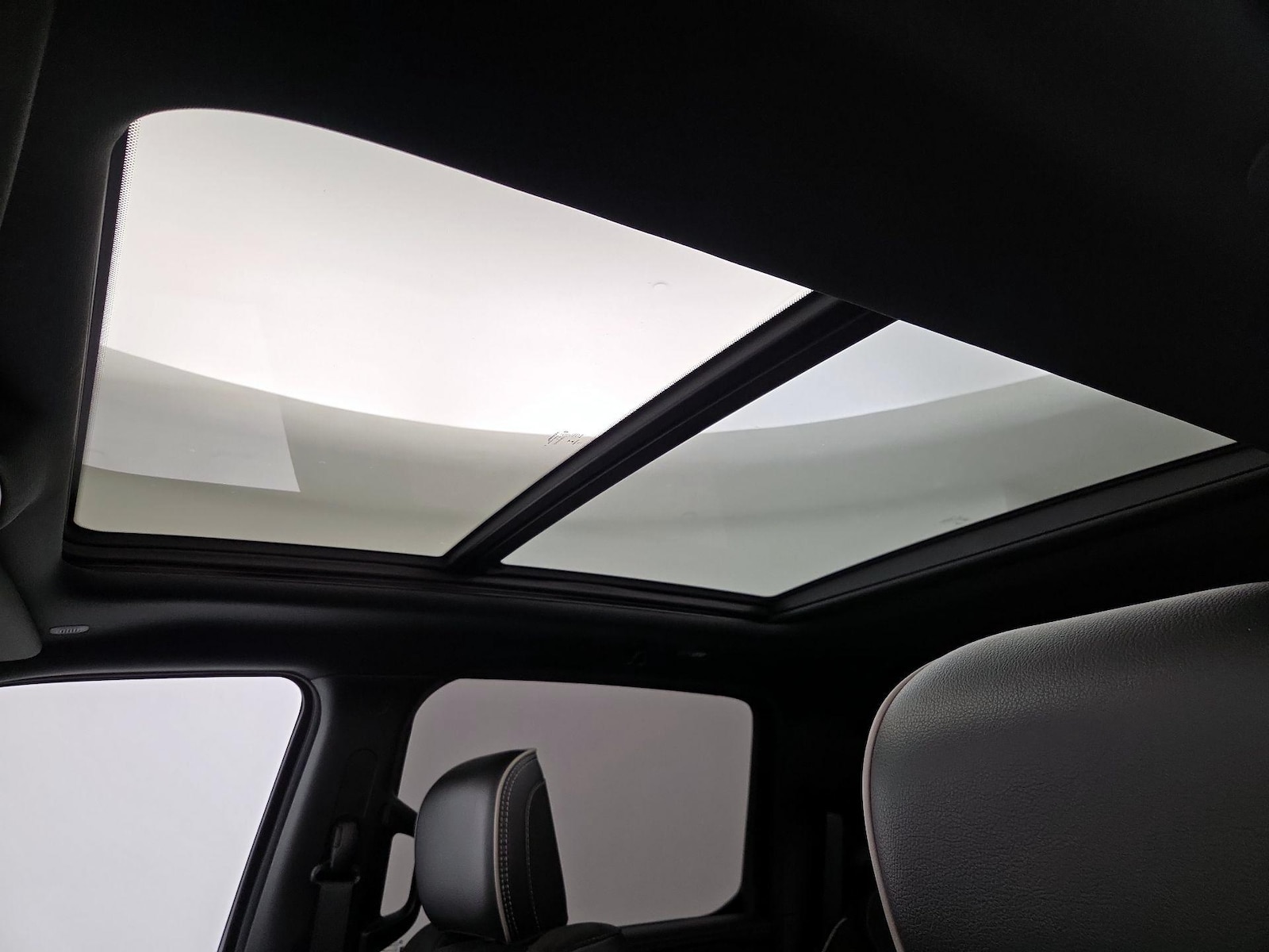 Panoramic Sunroof