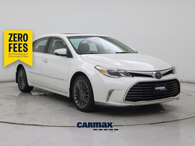 White 2016 Toyota Avalon Sedan Front-Wheel Drive Automatic
