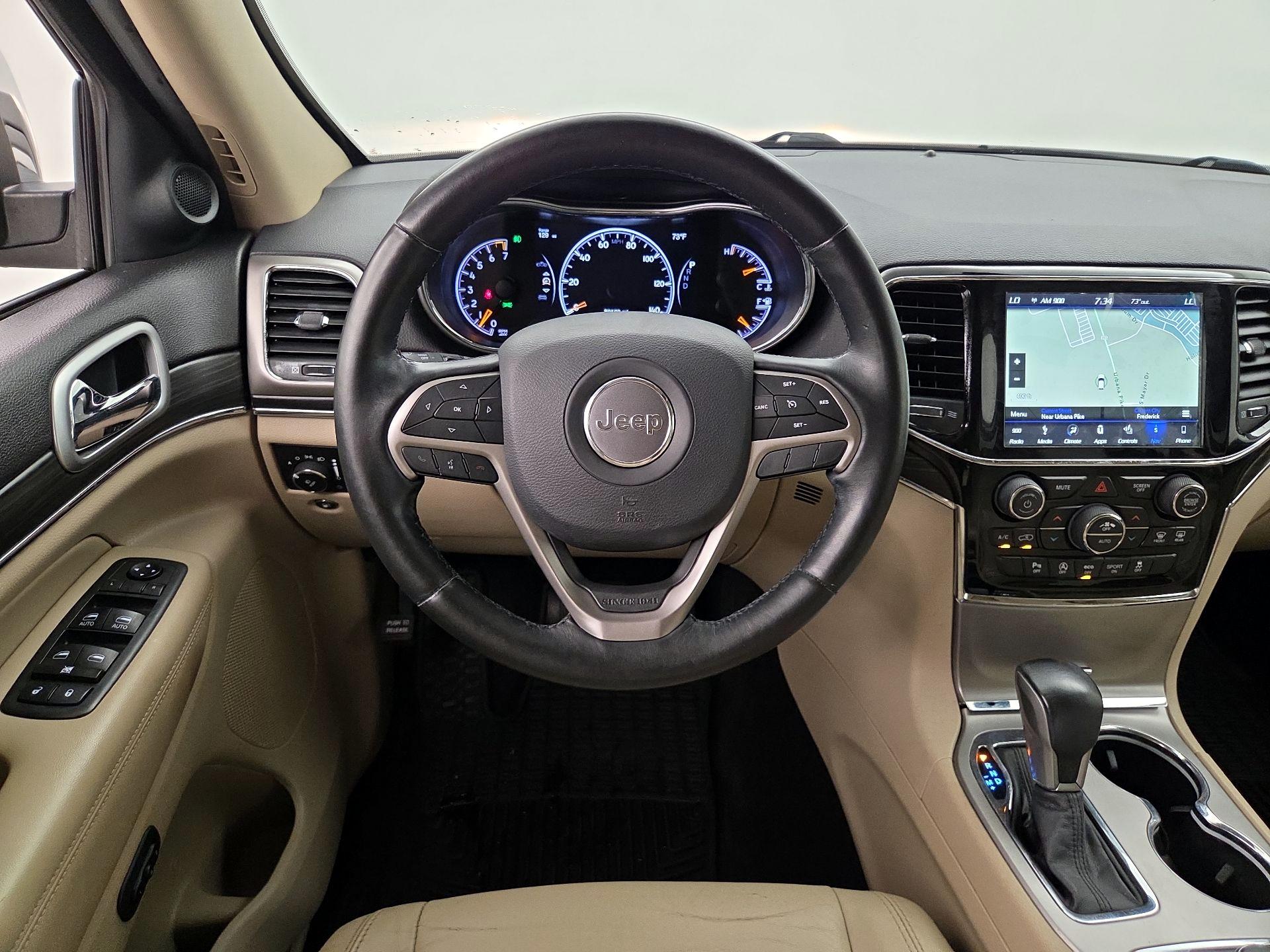 Thumbnail: 2019 Jeep Grand Cherokee - 10