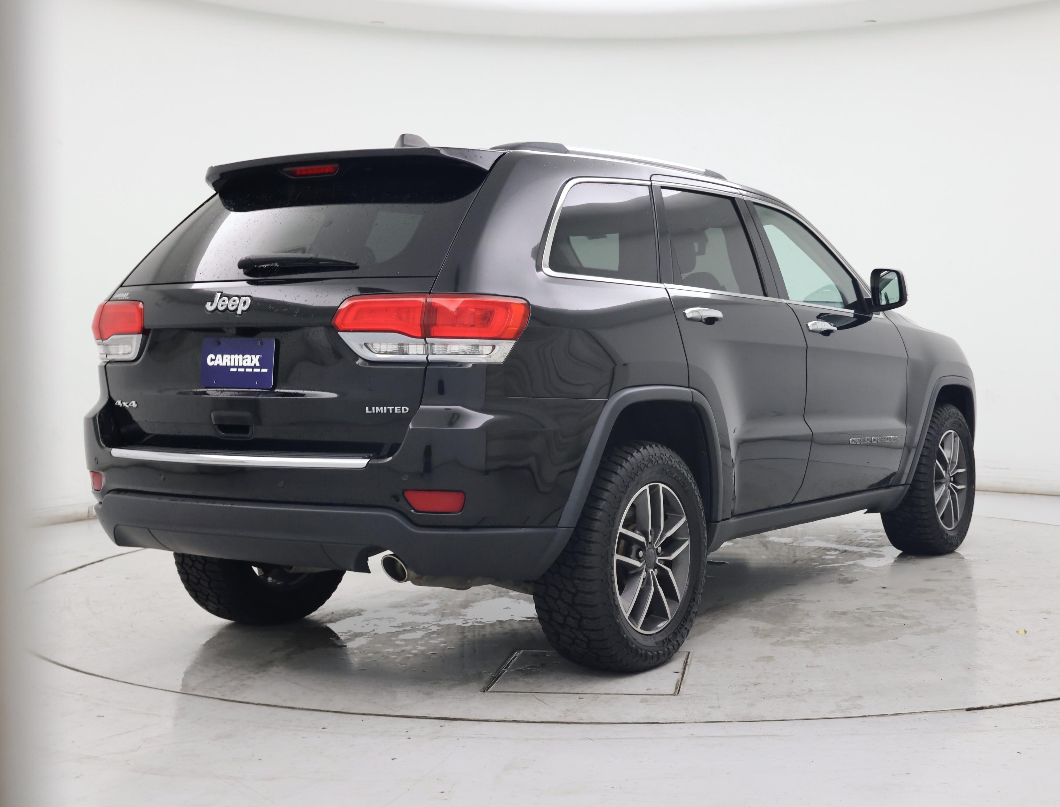 Thumbnail: 2019 Jeep Grand Cherokee - 8