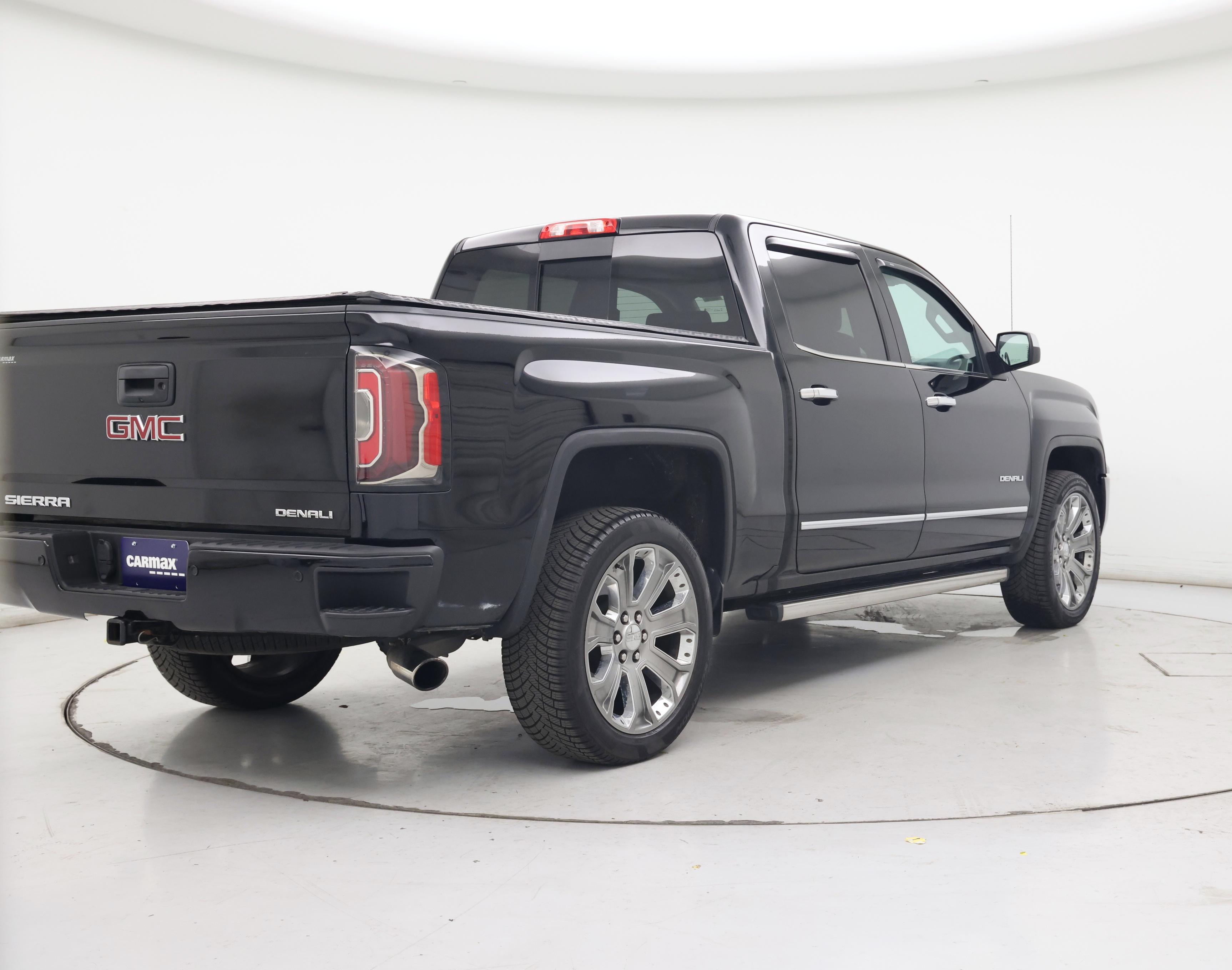 Thumbnail: 2017 GMC Sierra 1500 - 8