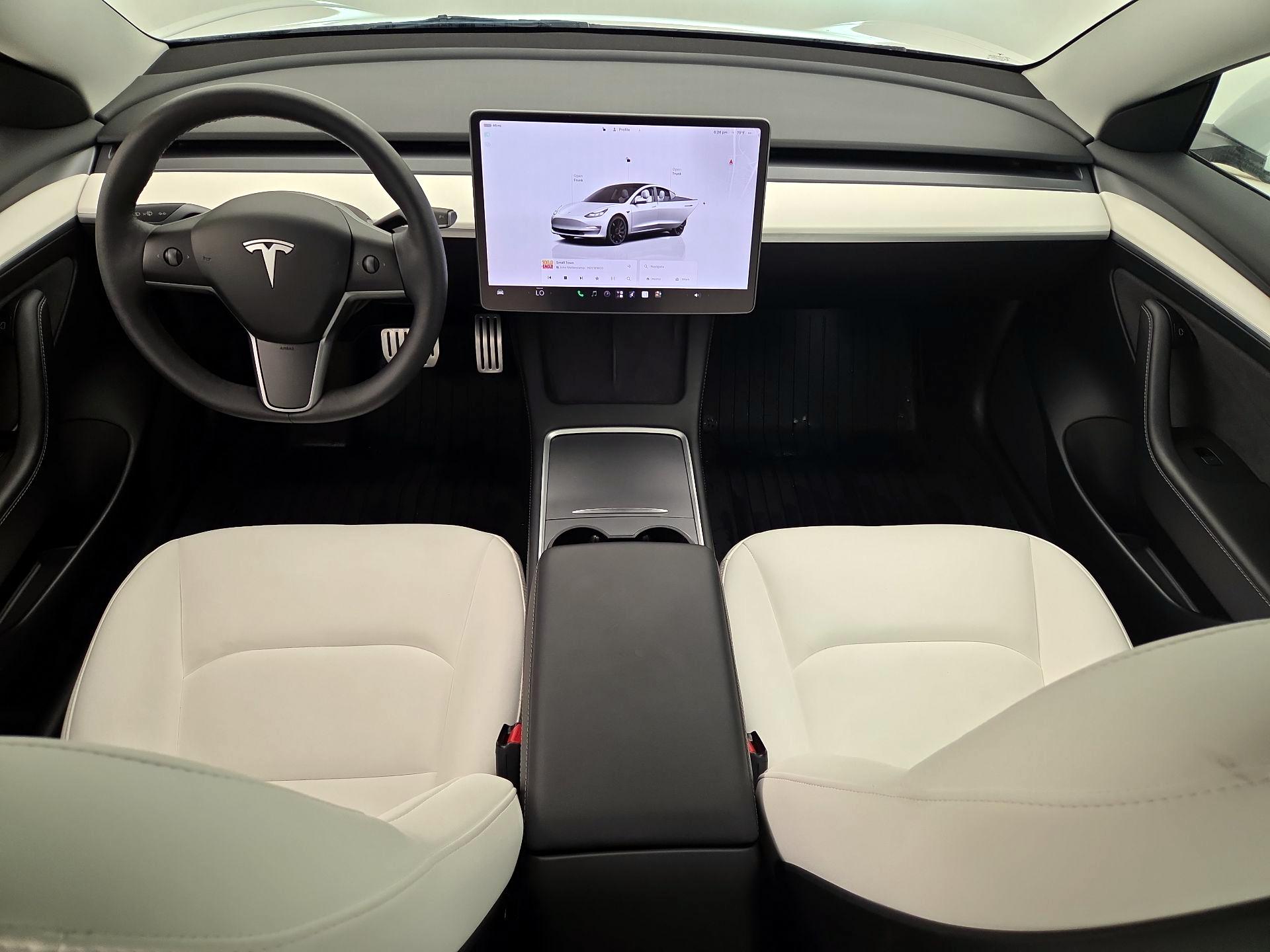 Thumbnail: 2023 Tesla Model 3 - 9
