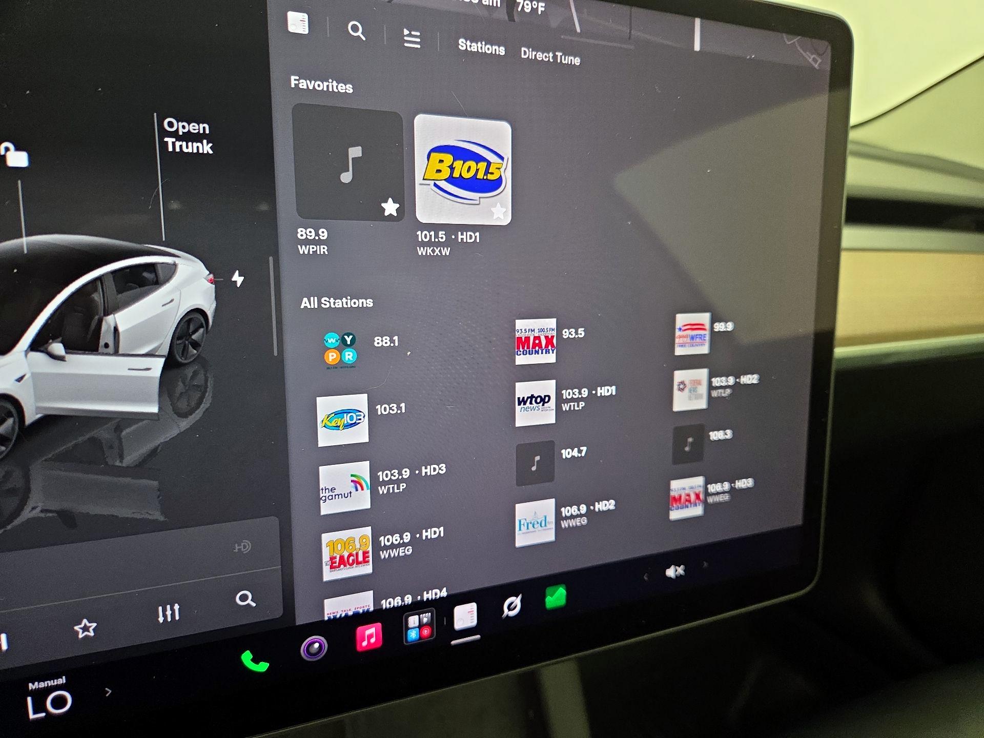 Thumbnail: 2023 Tesla Model 3 - 16