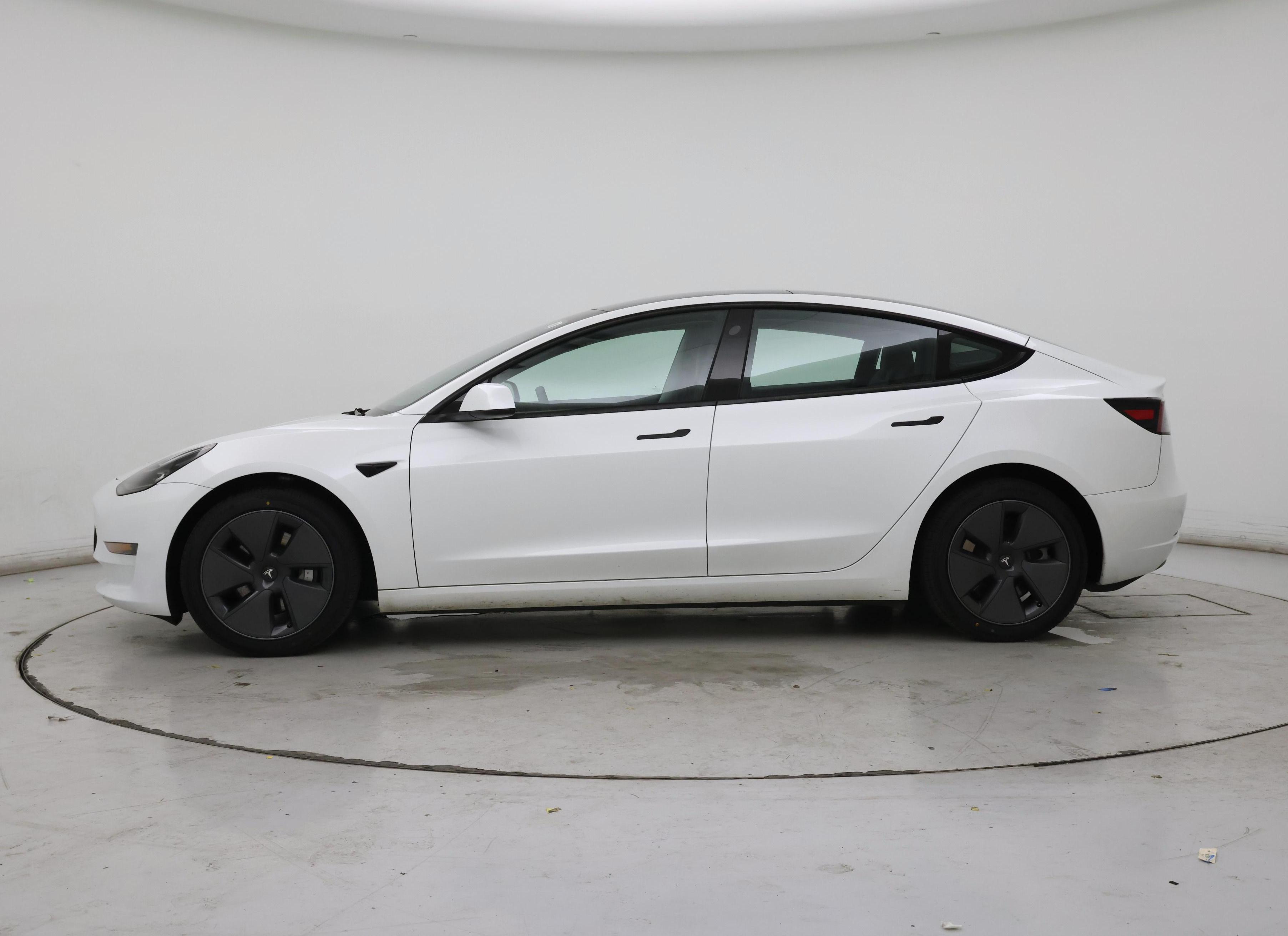 Thumbnail: 2023 Tesla Model 3 - 3