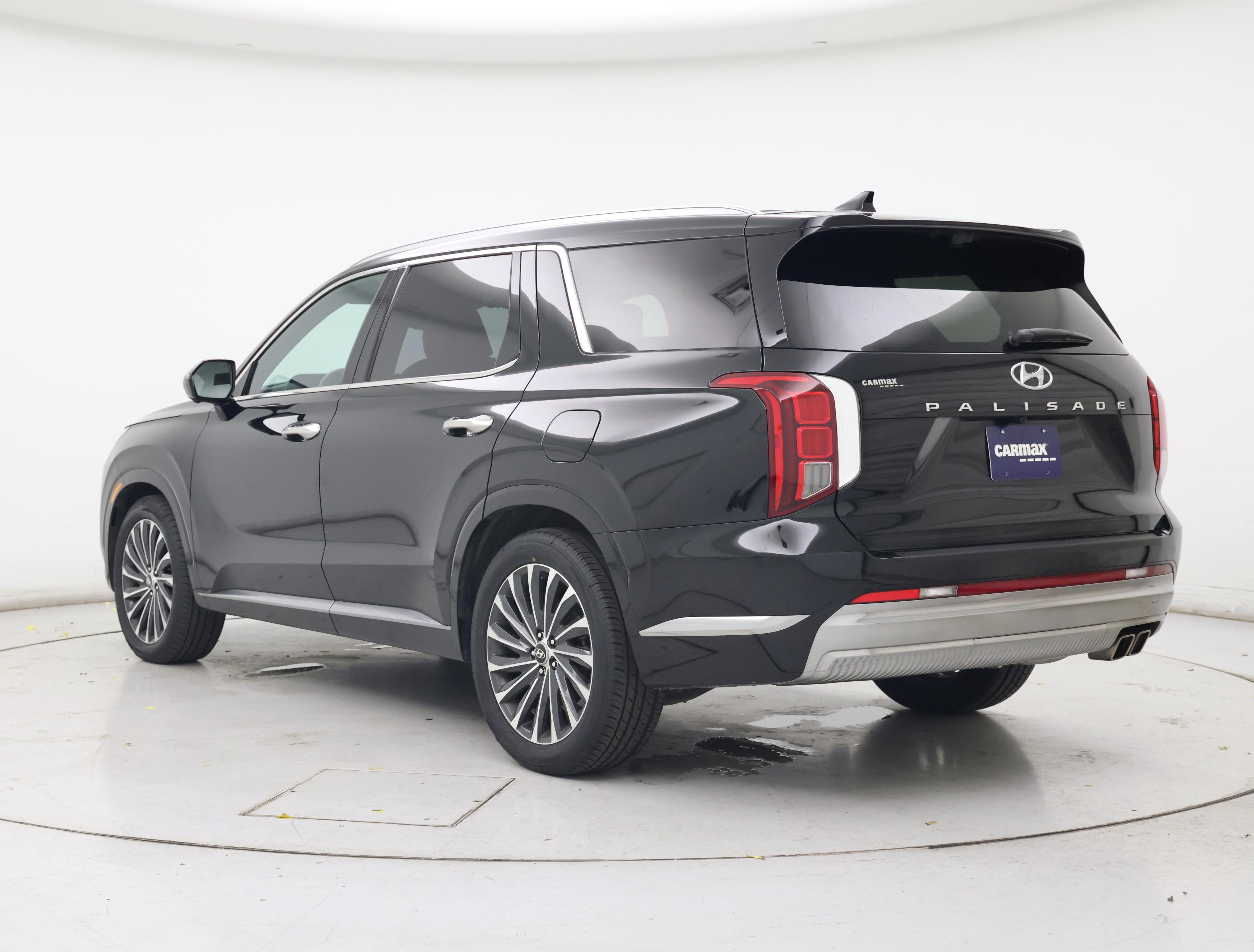 Thumbnail: 2023 Hyundai Palisade - 2