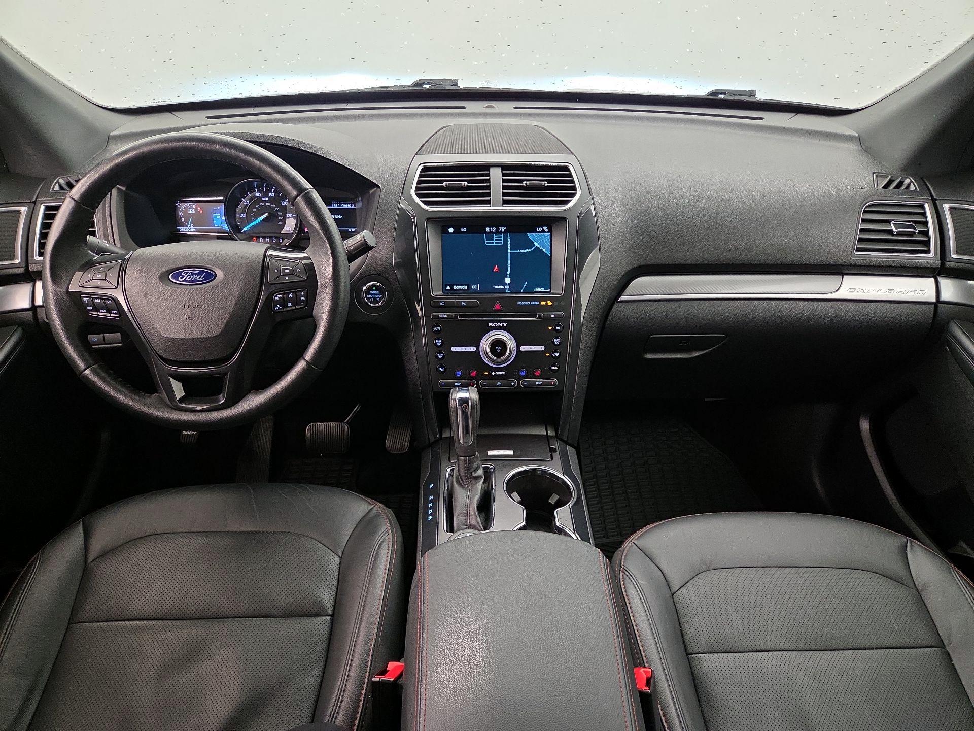 Thumbnail: 2017 Ford Explorer - 9