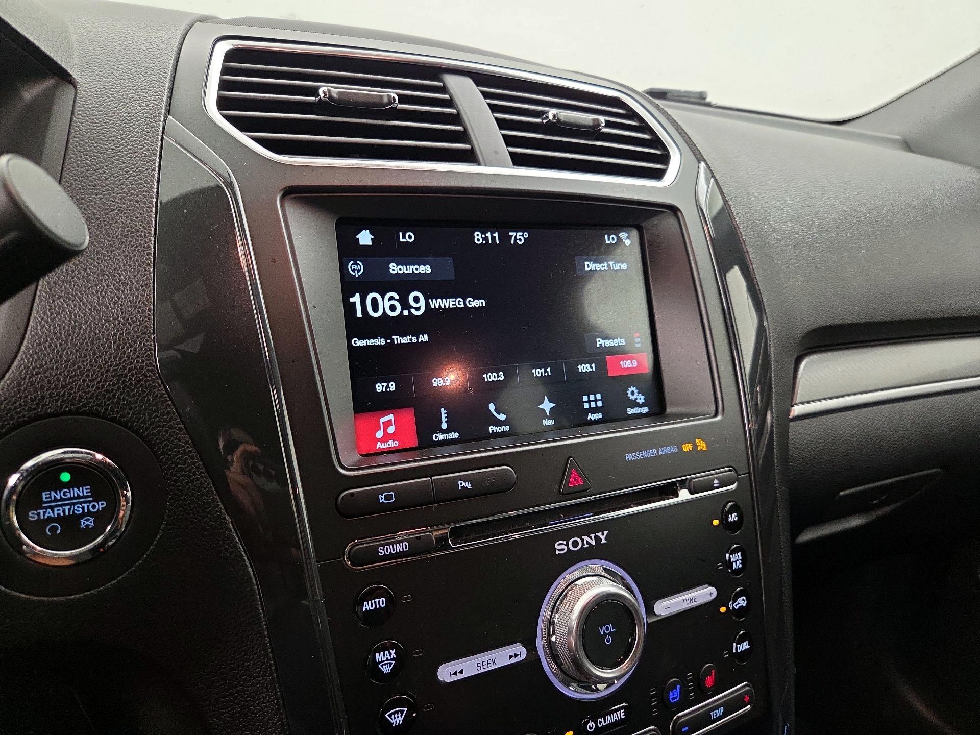 Thumbnail: 2017 Ford Explorer - 16