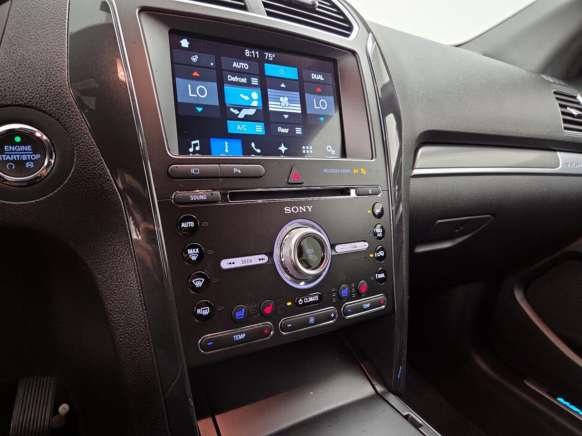 Thumbnail: 2017 Ford Explorer - 17