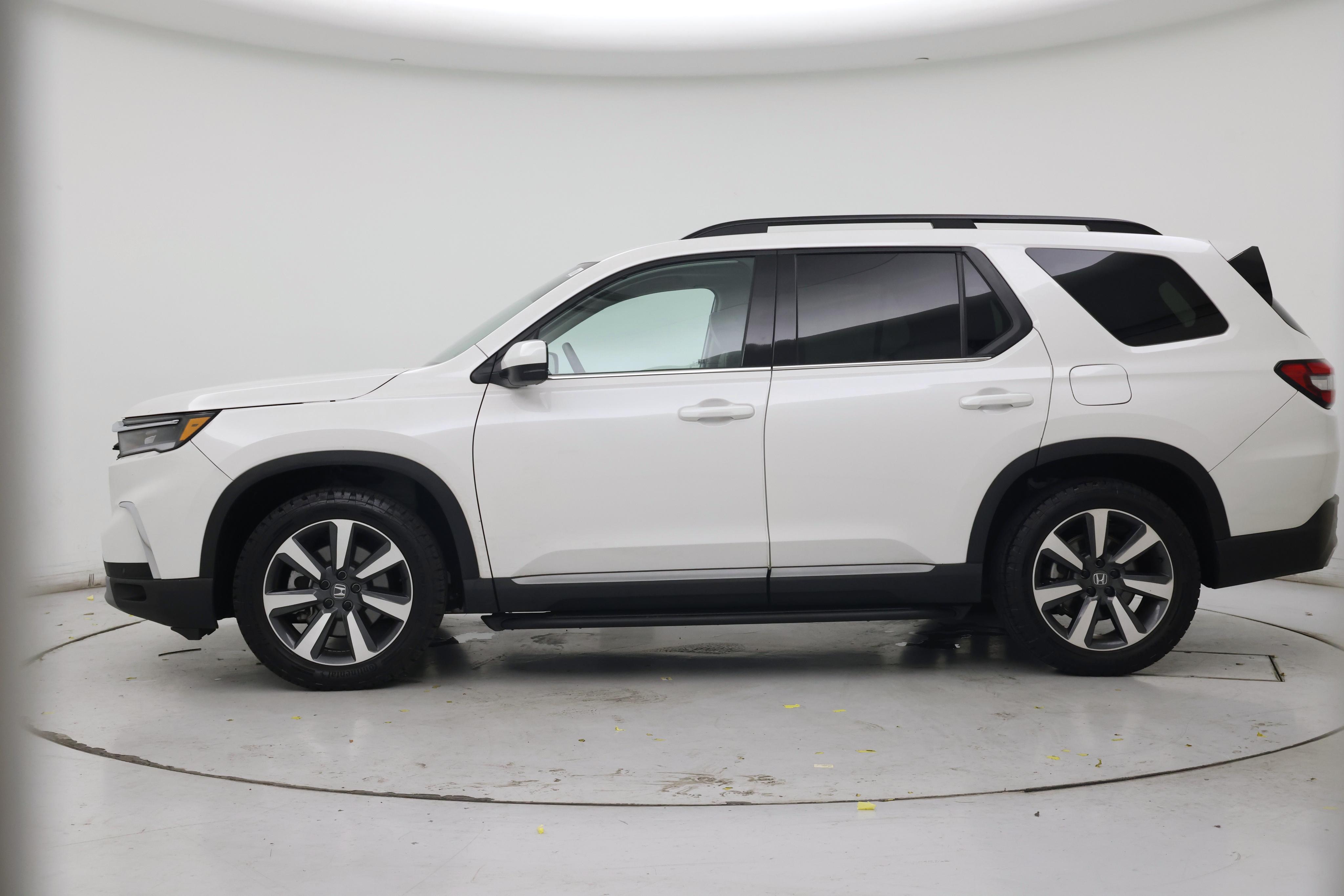 Thumbnail: 2025 Honda Pilot - 3
