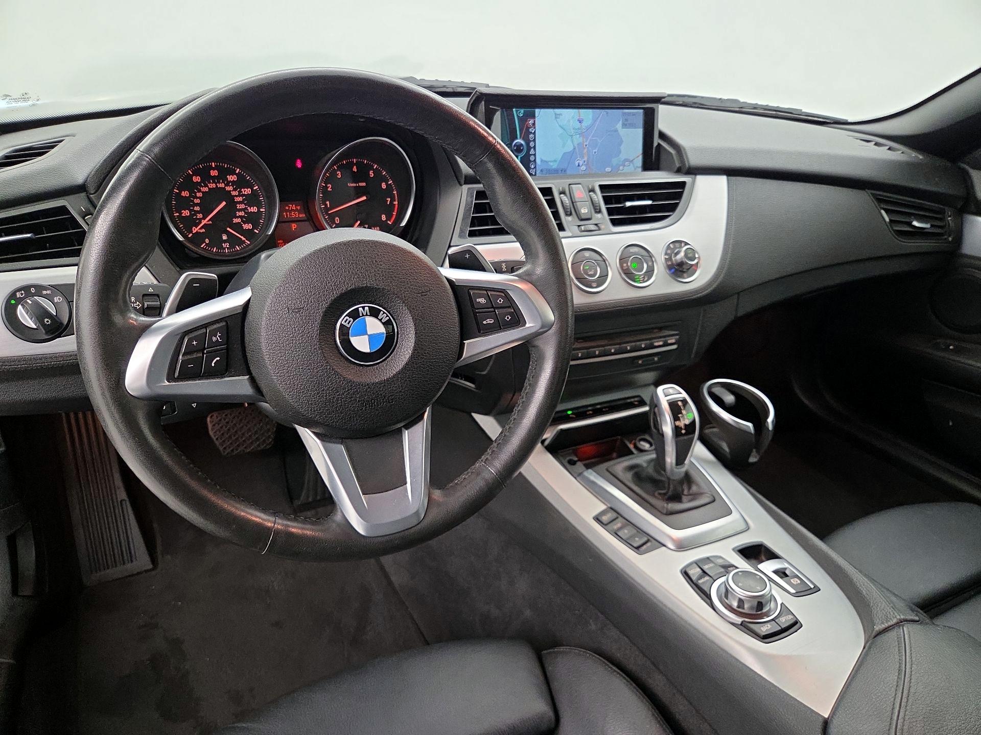 Thumbnail: 2015 BMW Z4 - 10