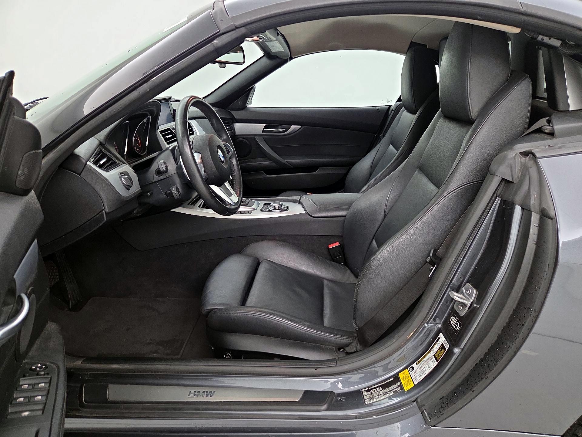 Thumbnail: 2015 BMW Z4 - 11