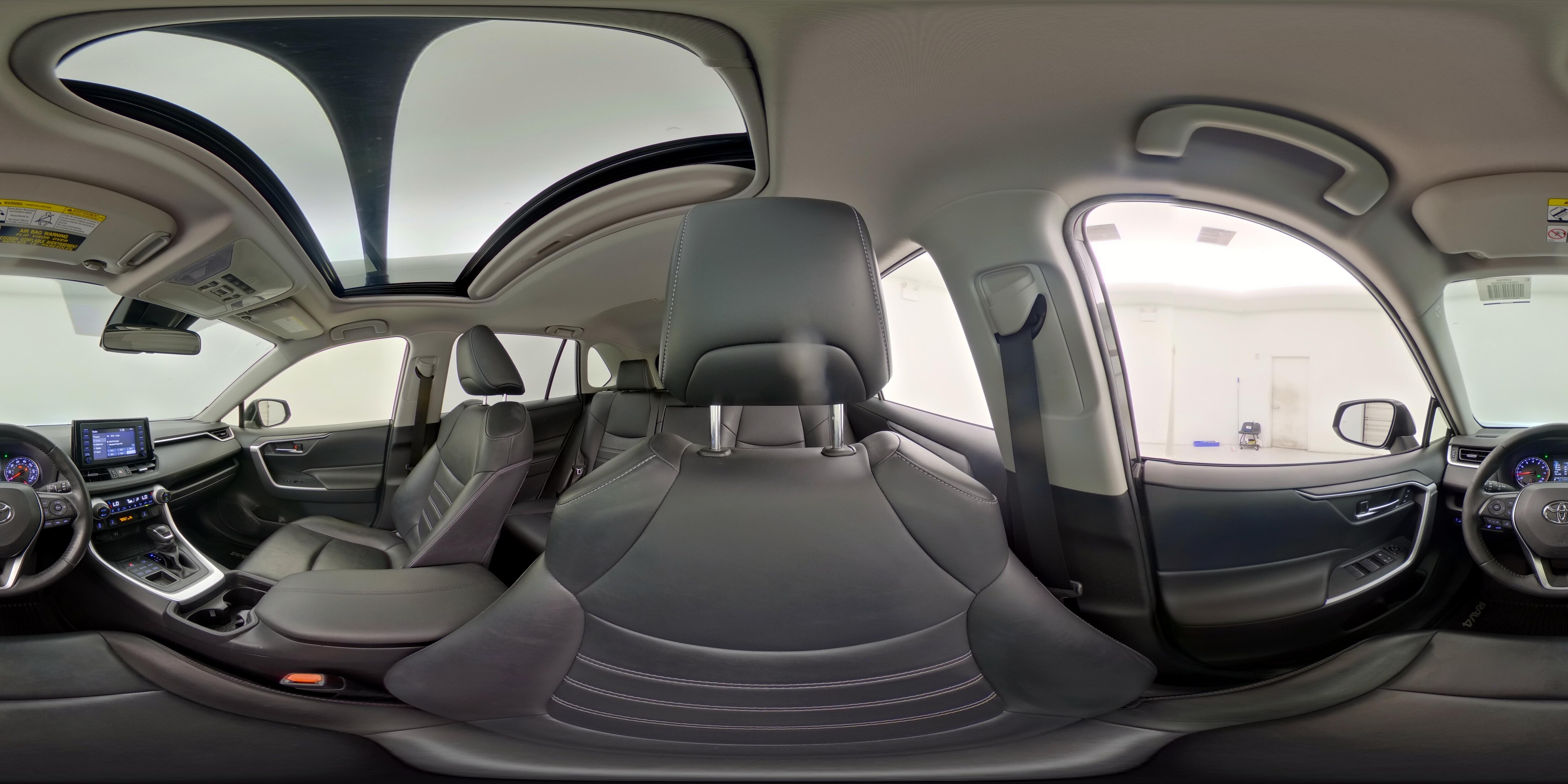 2019 Toyota RAV4 XLE Premium - Photo 27