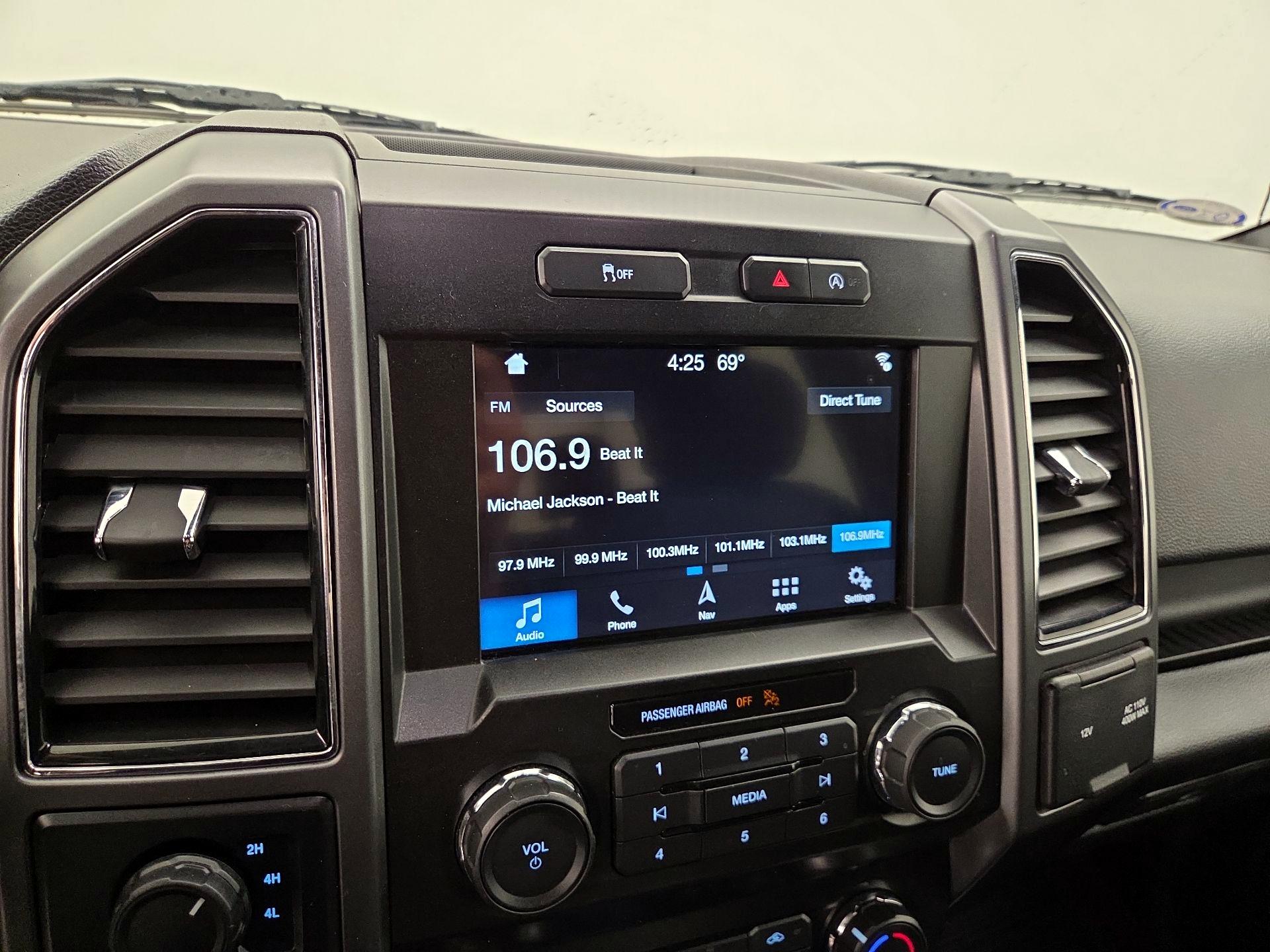 Thumbnail: 2019 Ford F-150 - 16