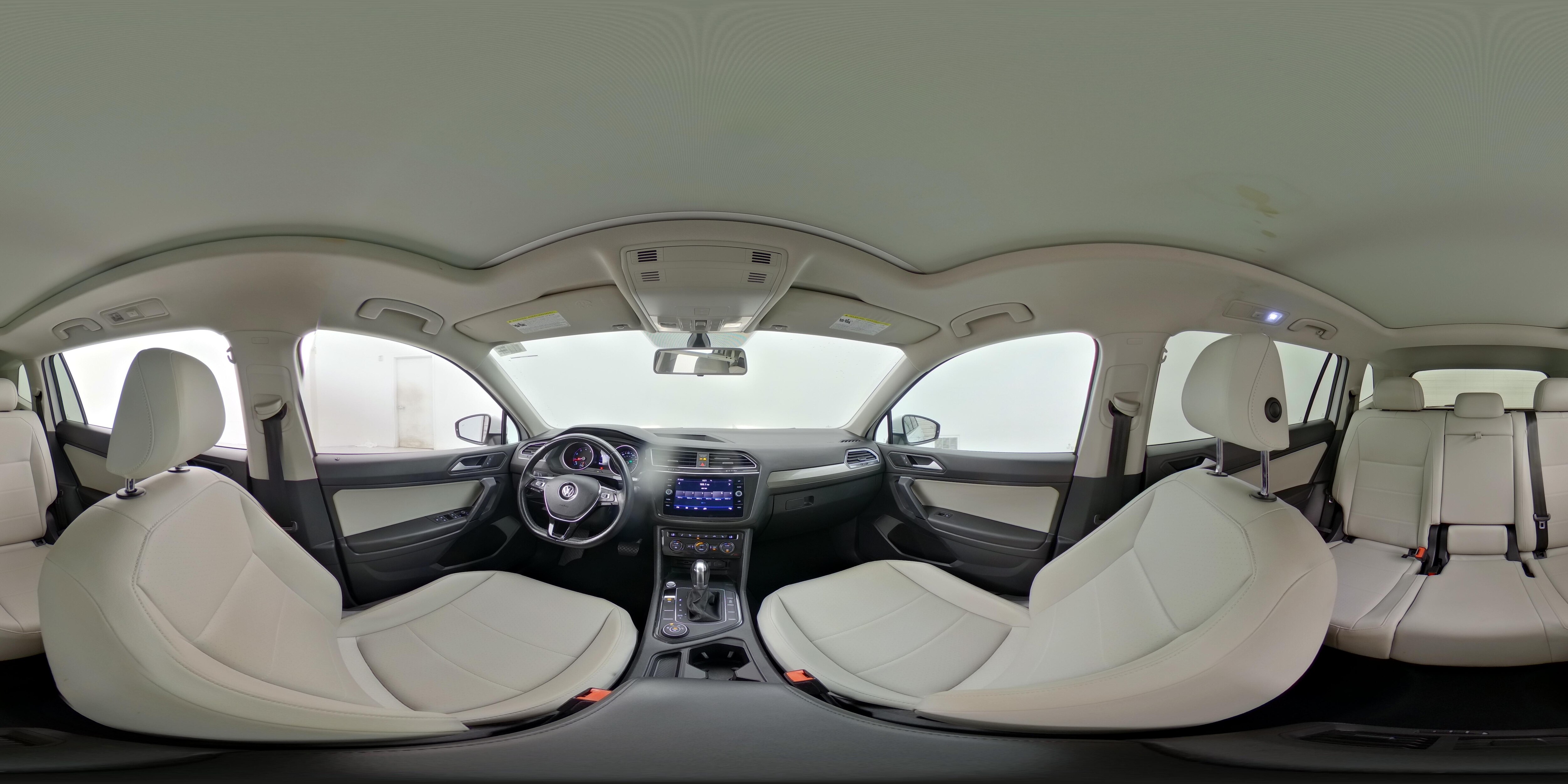 2019 Volkswagen Tiguan SE - Photo 25