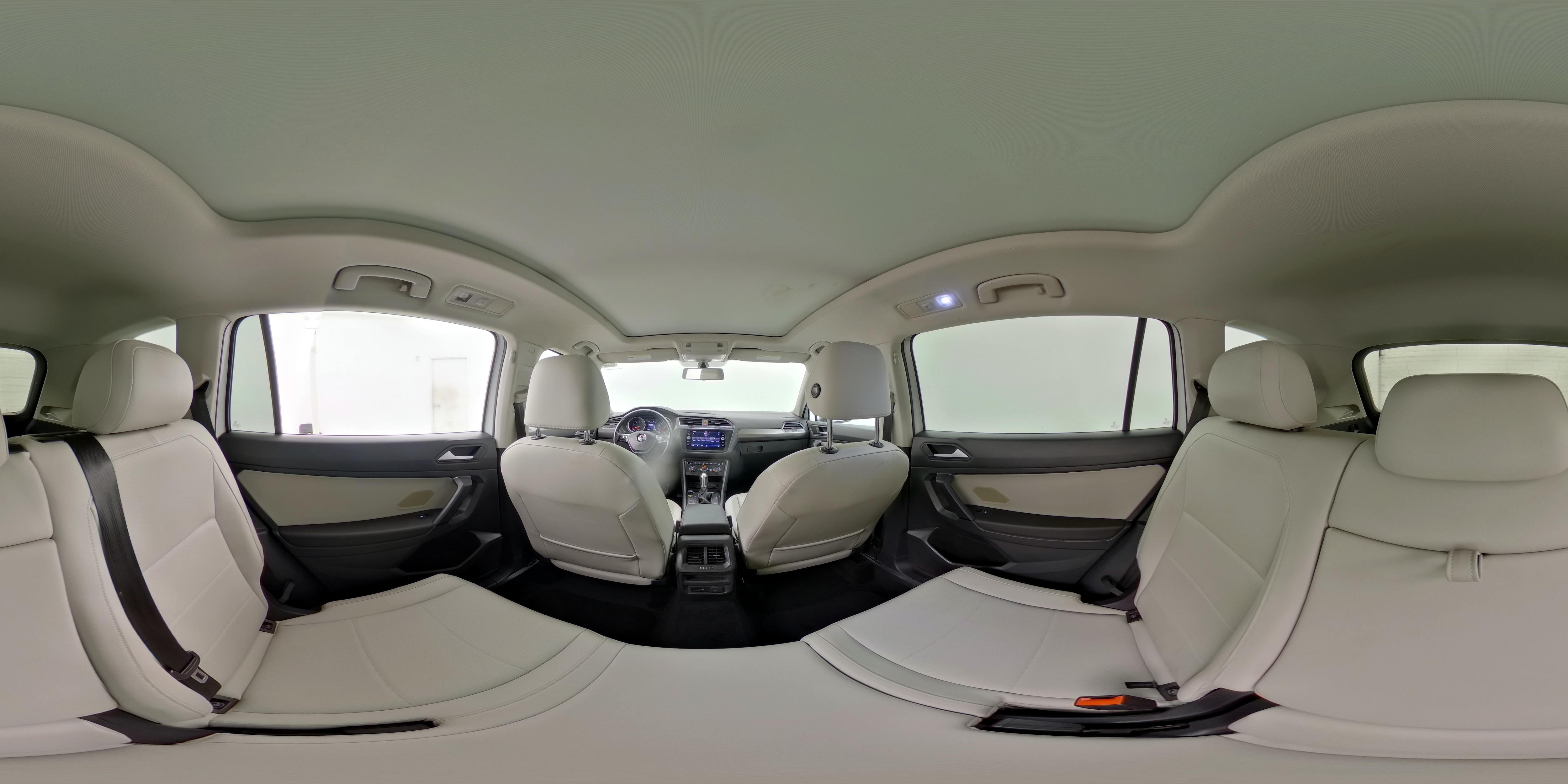 2019 Volkswagen Tiguan SE - Photo 26