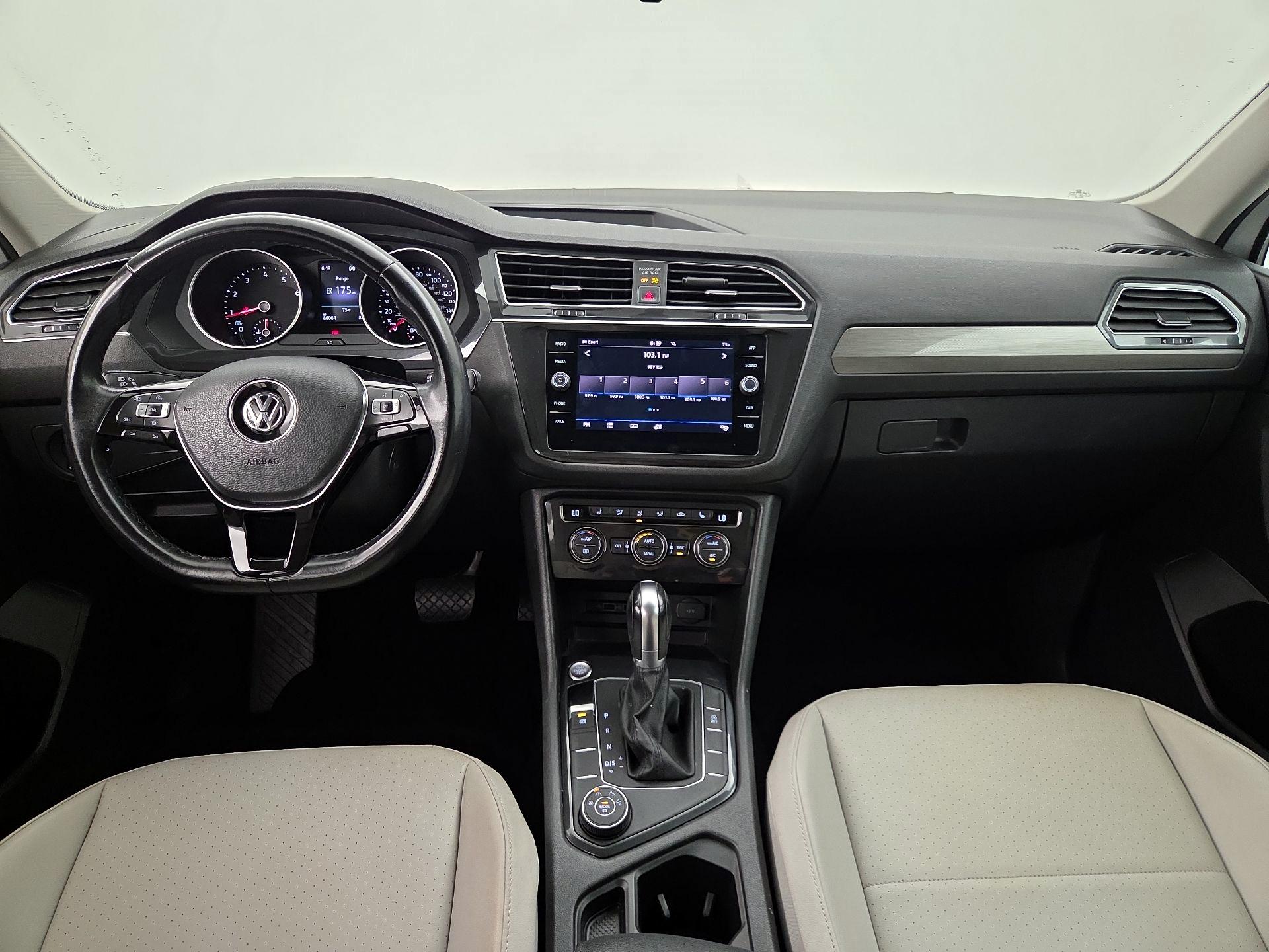 Thumbnail: 2019 Volkswagen Tiguan - 9