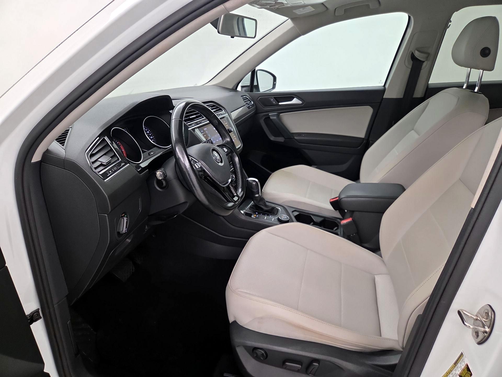 Thumbnail: 2019 Volkswagen Tiguan - 11