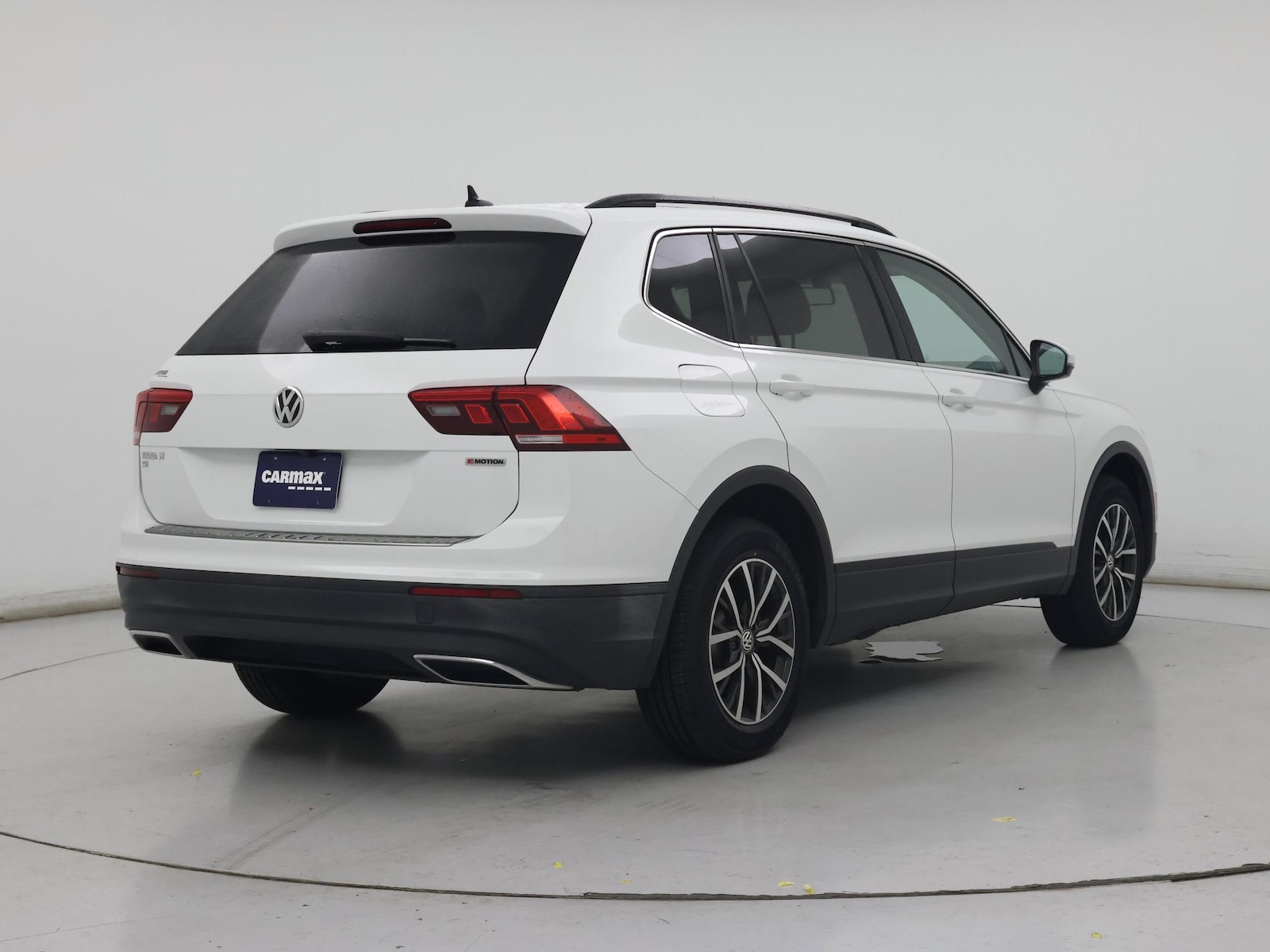 2019 Volkswagen Tiguan SE - Photo 9