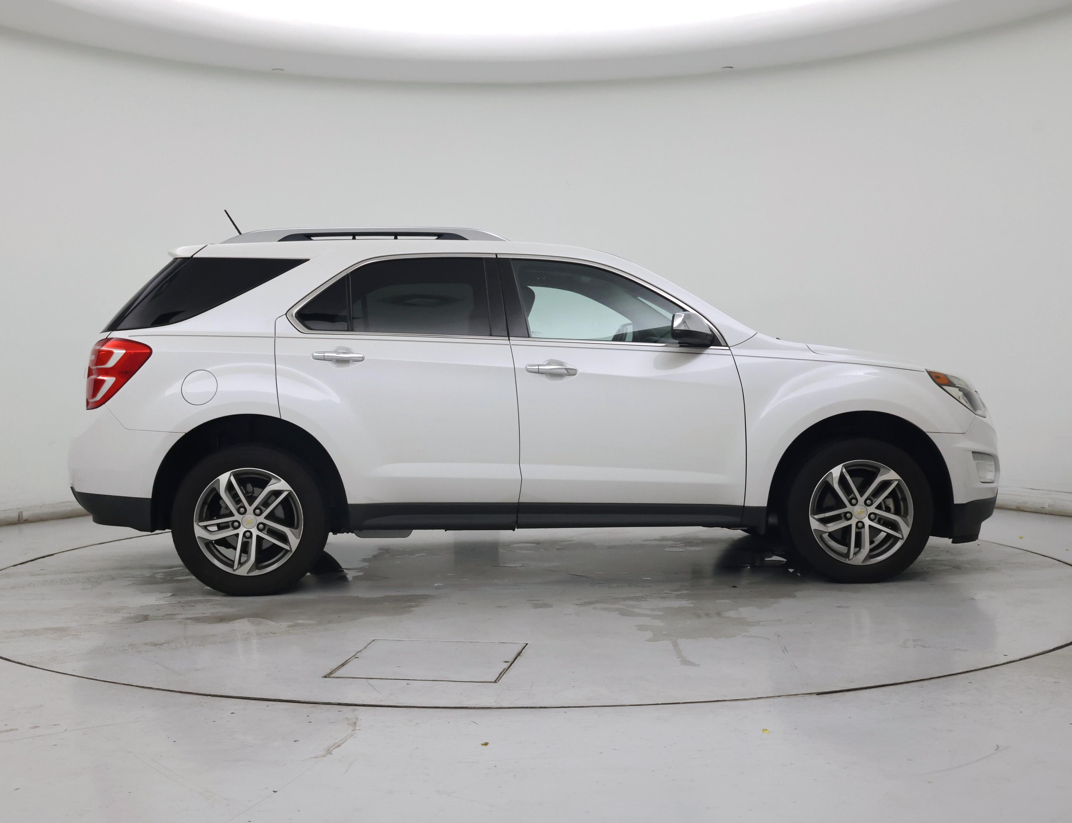 Thumbnail: 2017 Chevrolet Equinox - 7