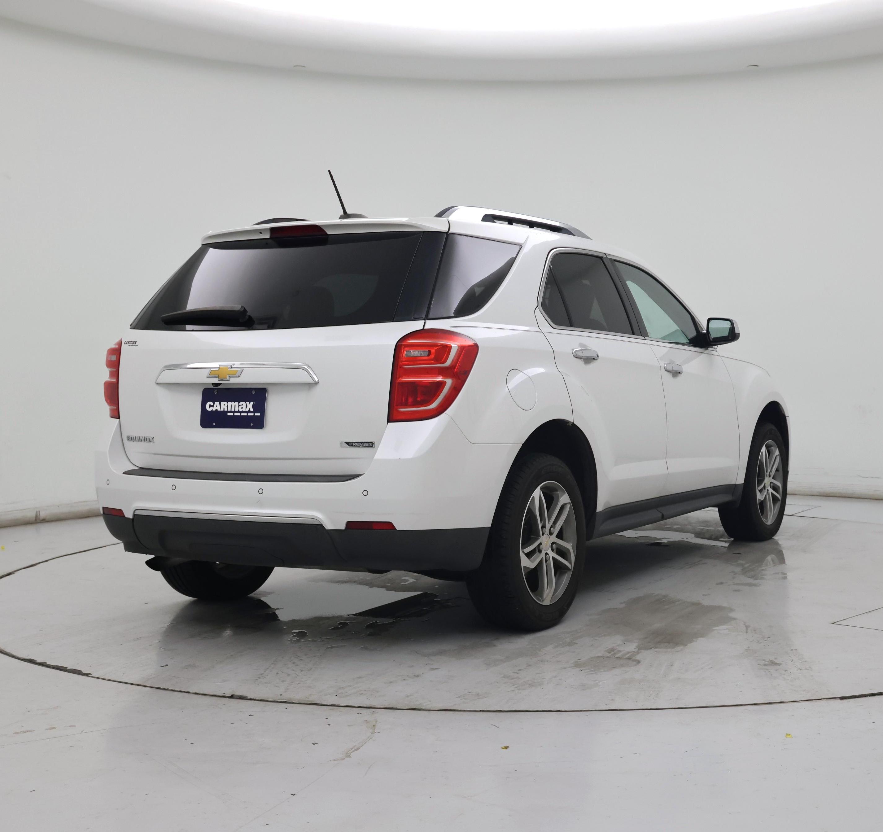 Thumbnail: 2017 Chevrolet Equinox - 8