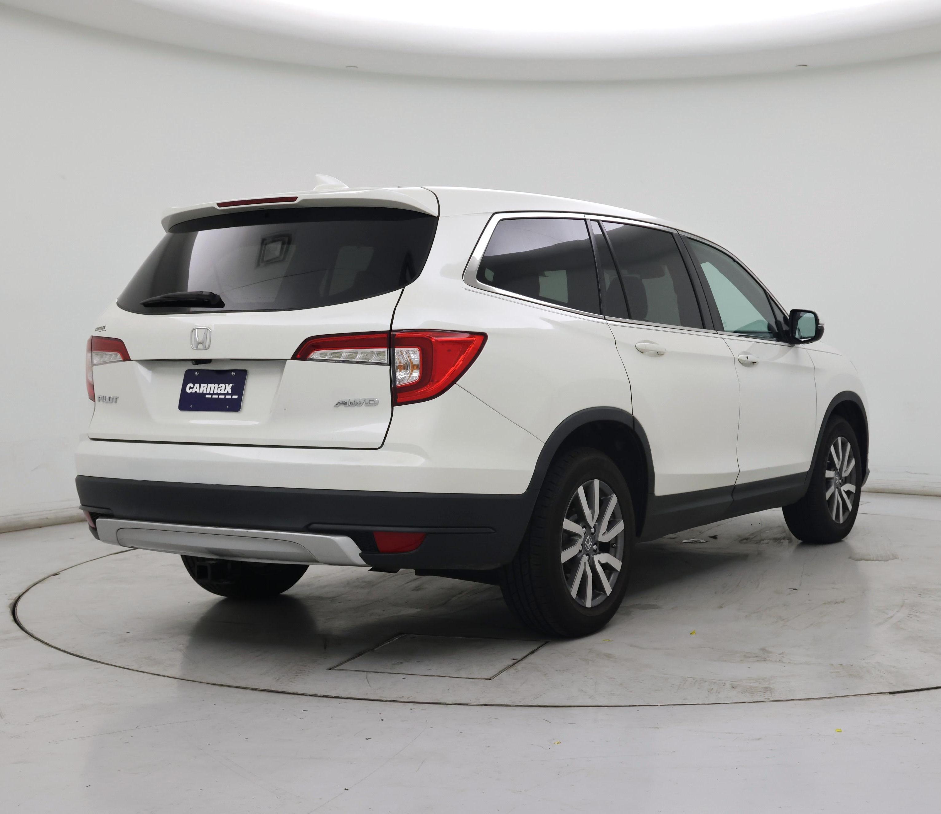 Thumbnail: 2019 Honda Pilot - 8