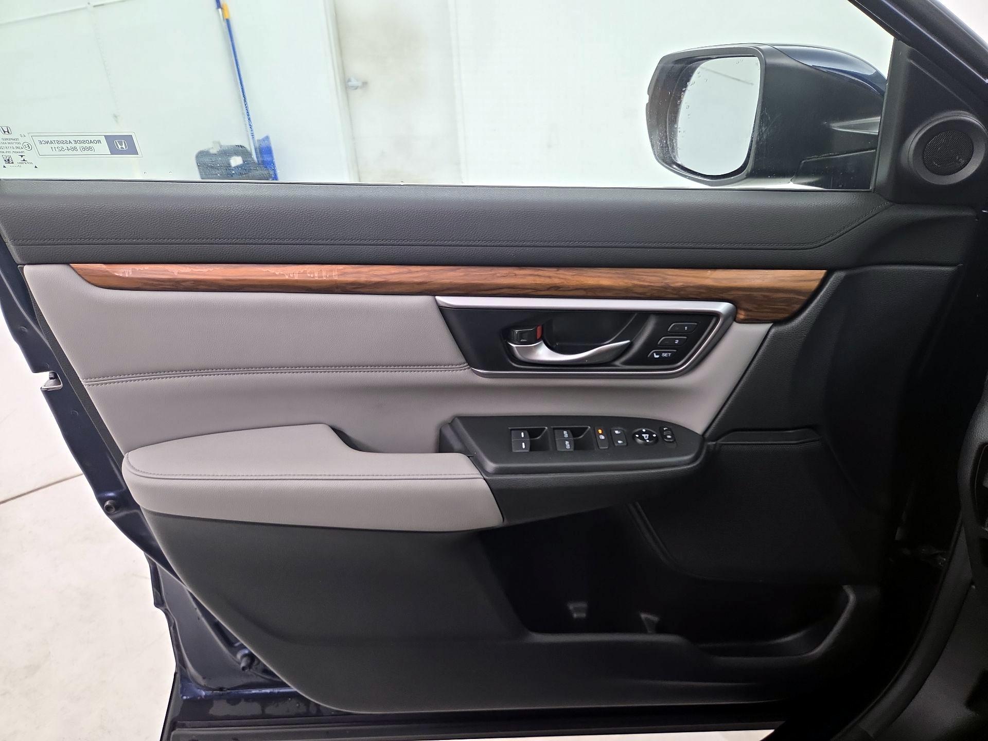 Thumbnail: 2017 Honda CR-V - 12