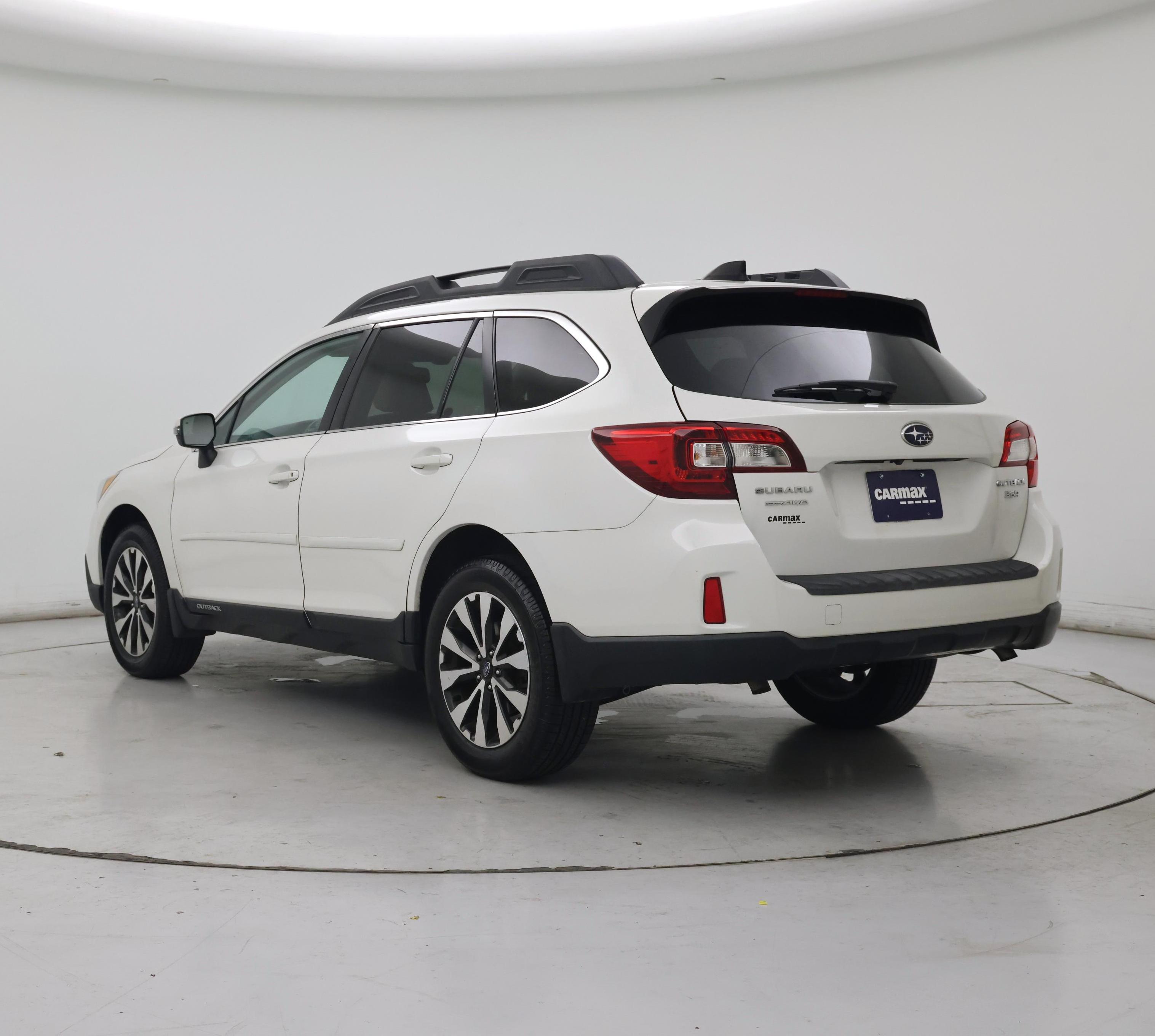 Thumbnail: 2016 Subaru Outback - 2