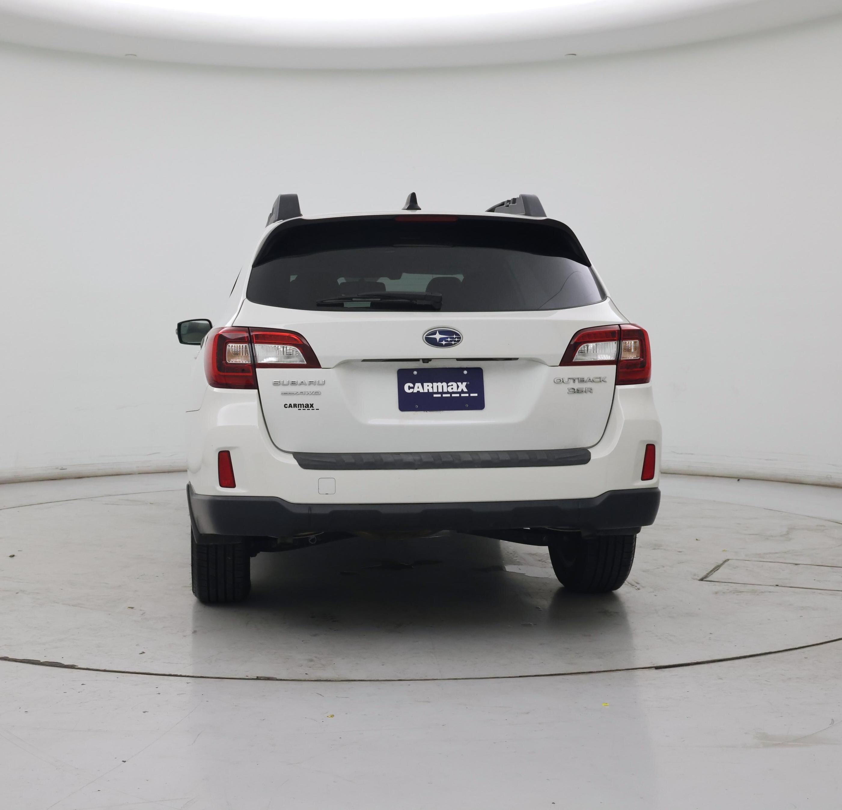 Thumbnail: 2016 Subaru Outback - 6